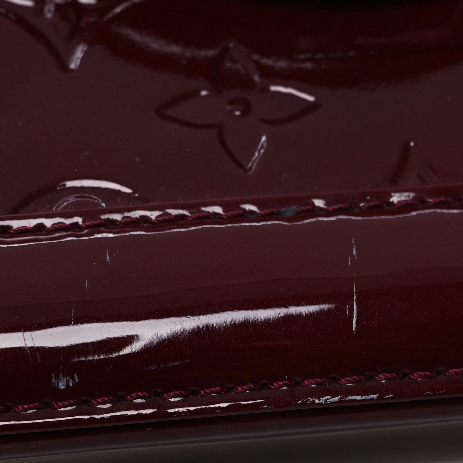 Louis Vuitton Vernis Alma BB Griotte 16 of 18