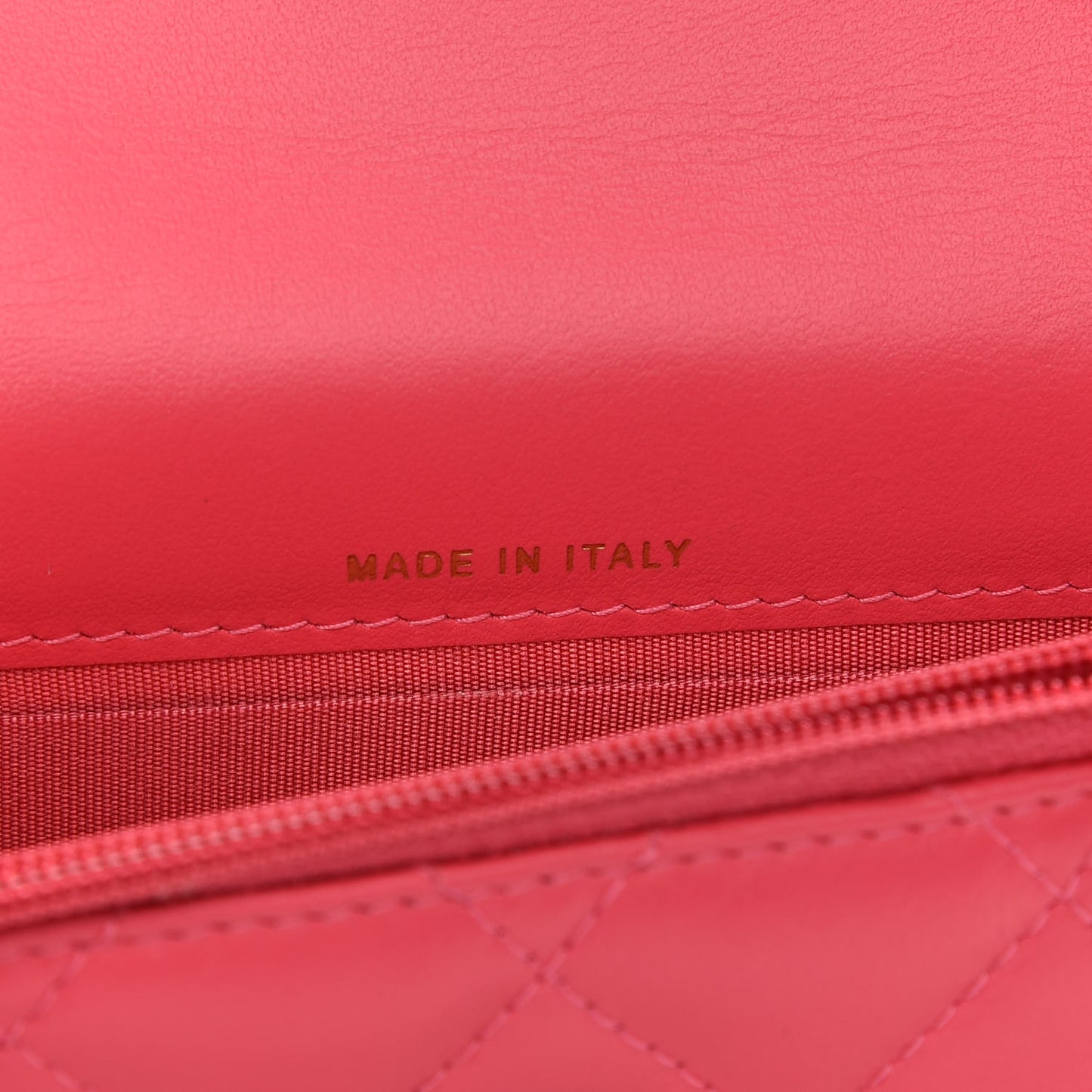Calfskin Quilted Maxi Pearls Clutch With Chain Pink