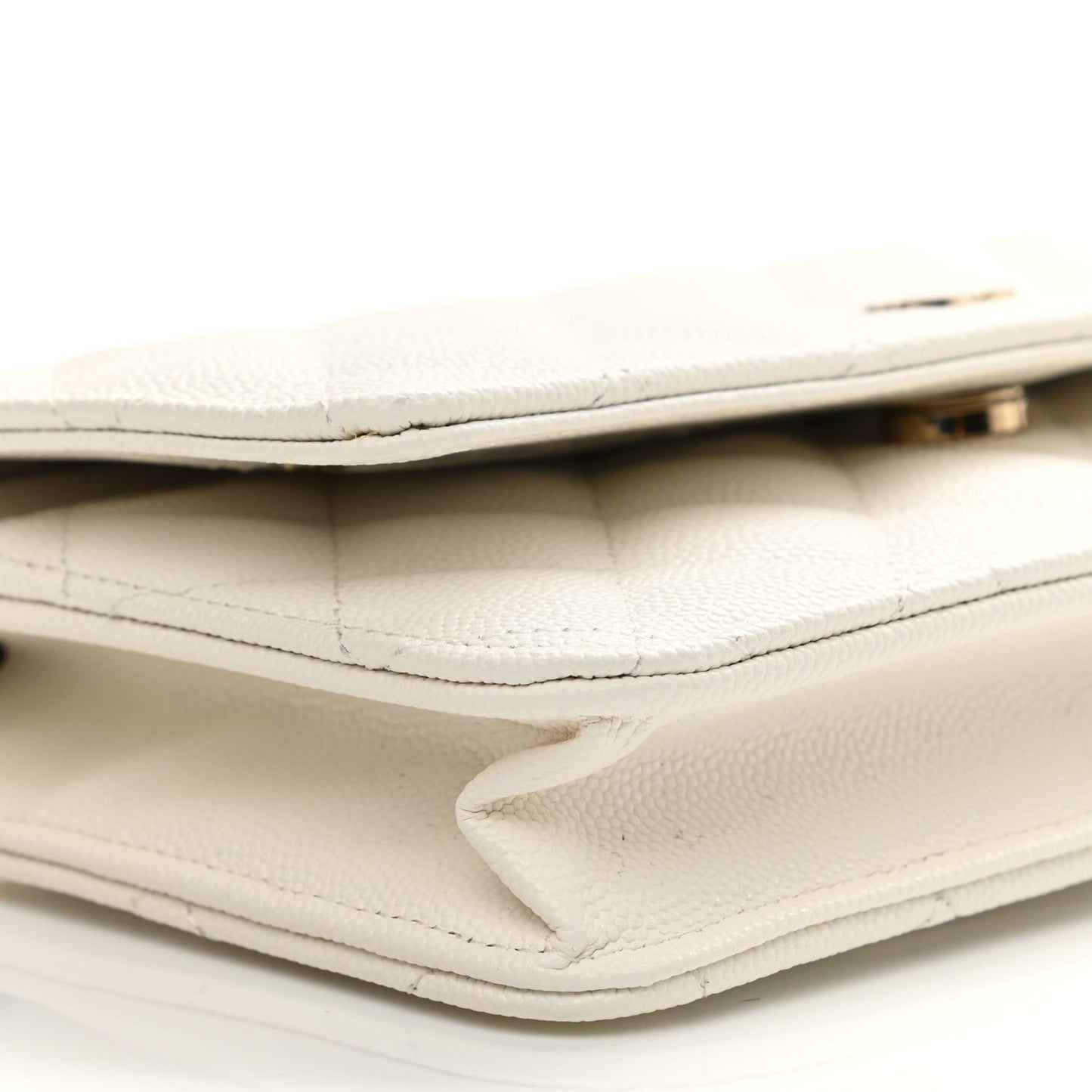 Caviar Quilted Wallet On Chain WOC White