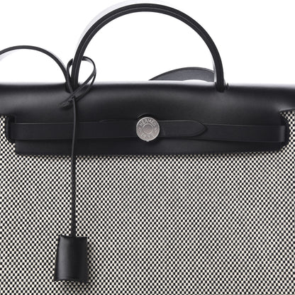 Hermes Vache Hunter Criss Viking Herbag Zip Retourne 31 PM Ecru Black 9 of 13