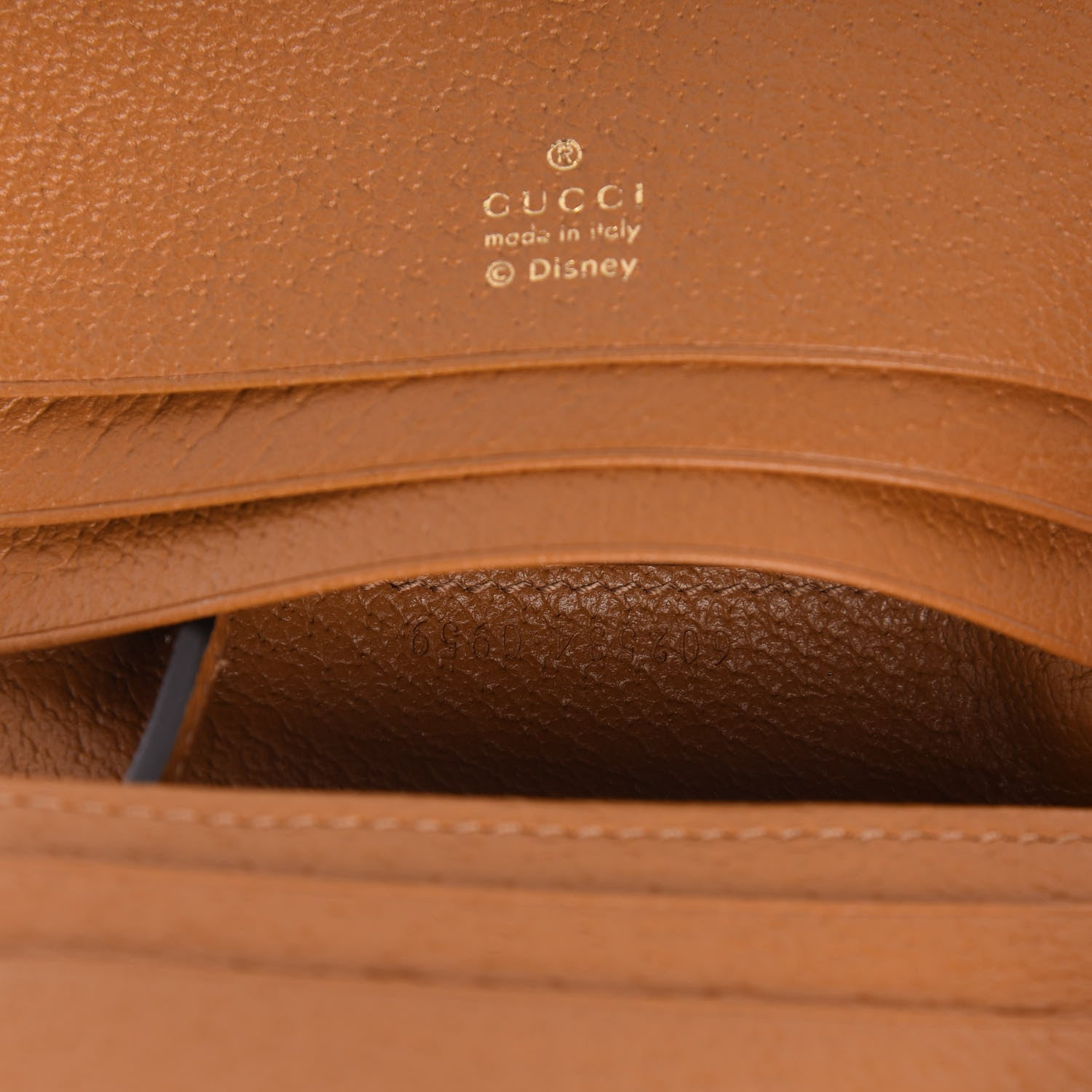 Gucci X DISNEY Mini Vintage GG Supreme Monogram Mickey Mouse Card Holder Wallet Beige Vintage Sun Oil 7 of 9