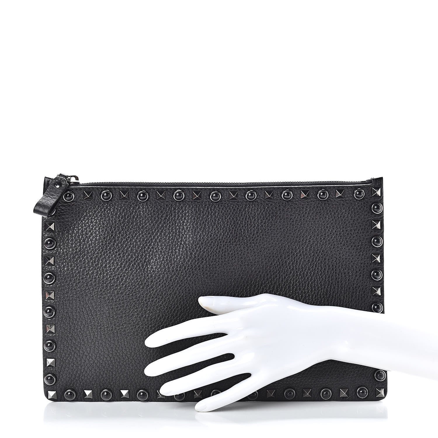 Valentino Garavani Pebbled Calfskin Onyx Large Rockstud Rolling Zip Pouch Black 2 of 7