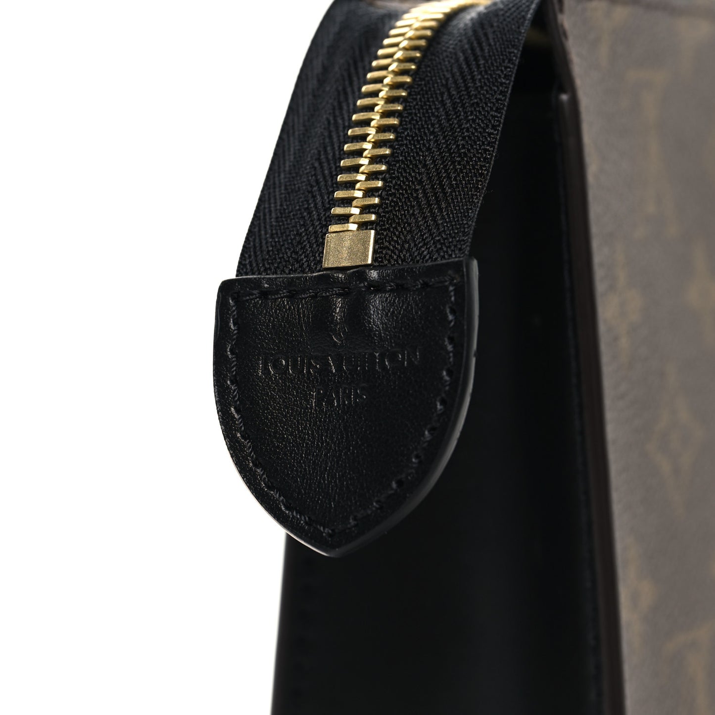Monogram Poche Toilette NM