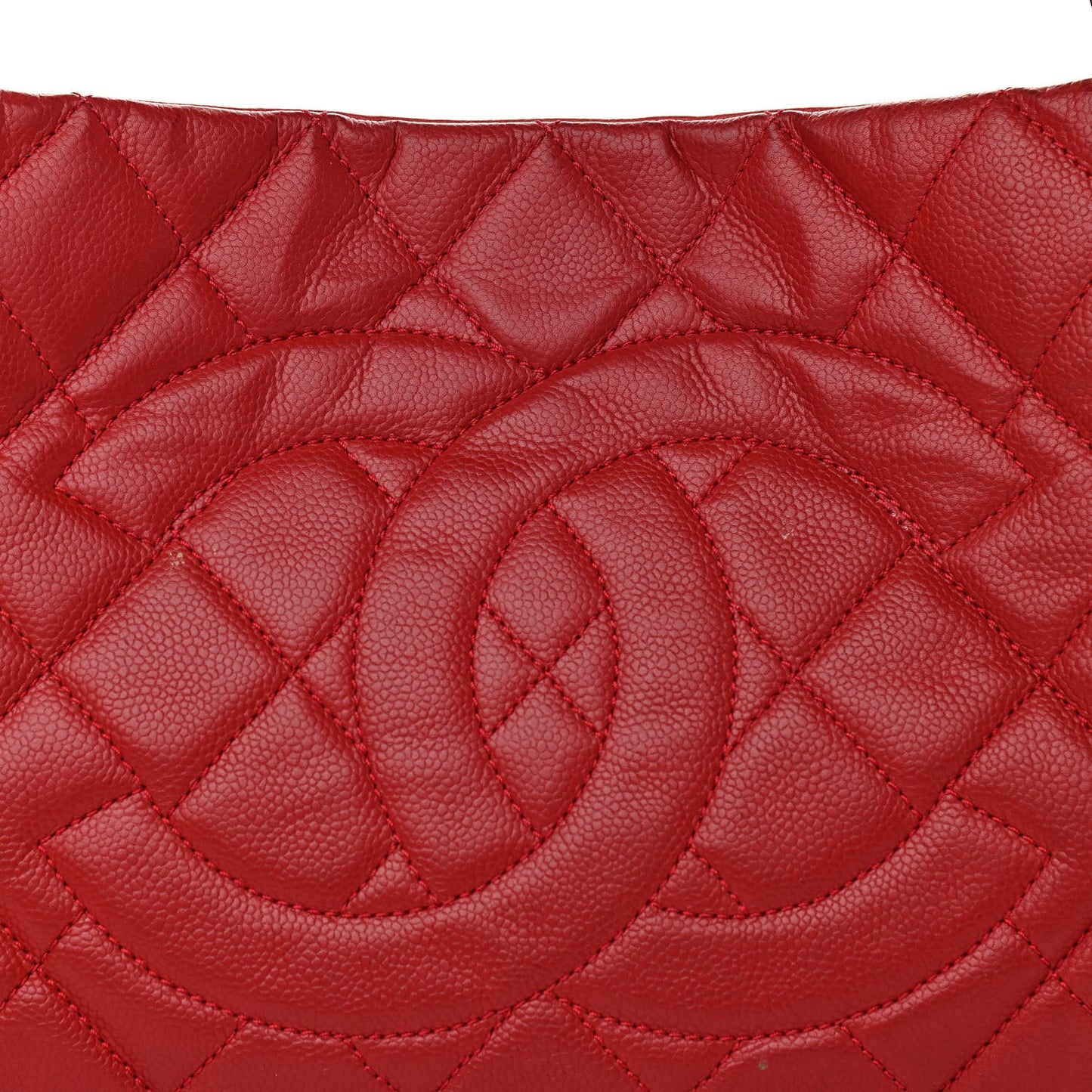 Caviar Quilted Expandable Zip Shoulder Bag Red