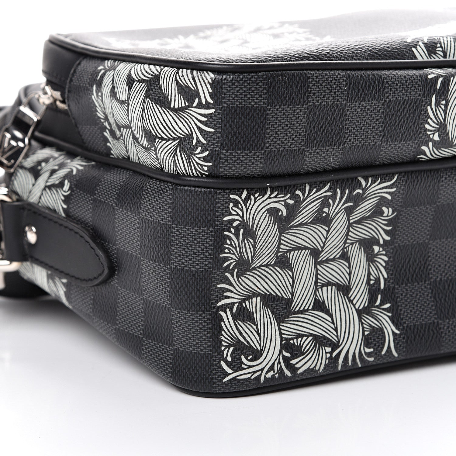 Louis Vuitton Damier Graphite Rope Nil PM White 8 of 10