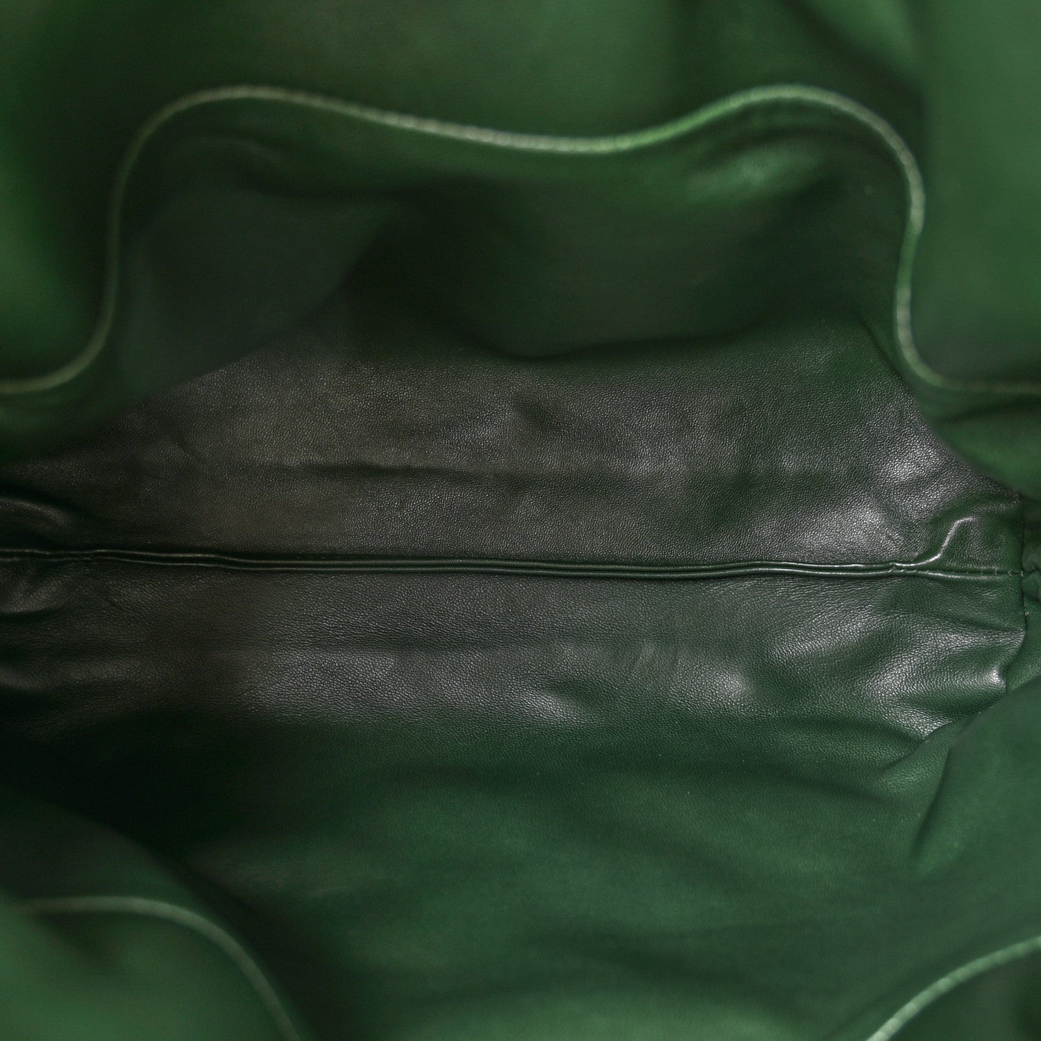 Loewe Calfskin Quilted Flamenco Knot Clutch Verde 5 of 11