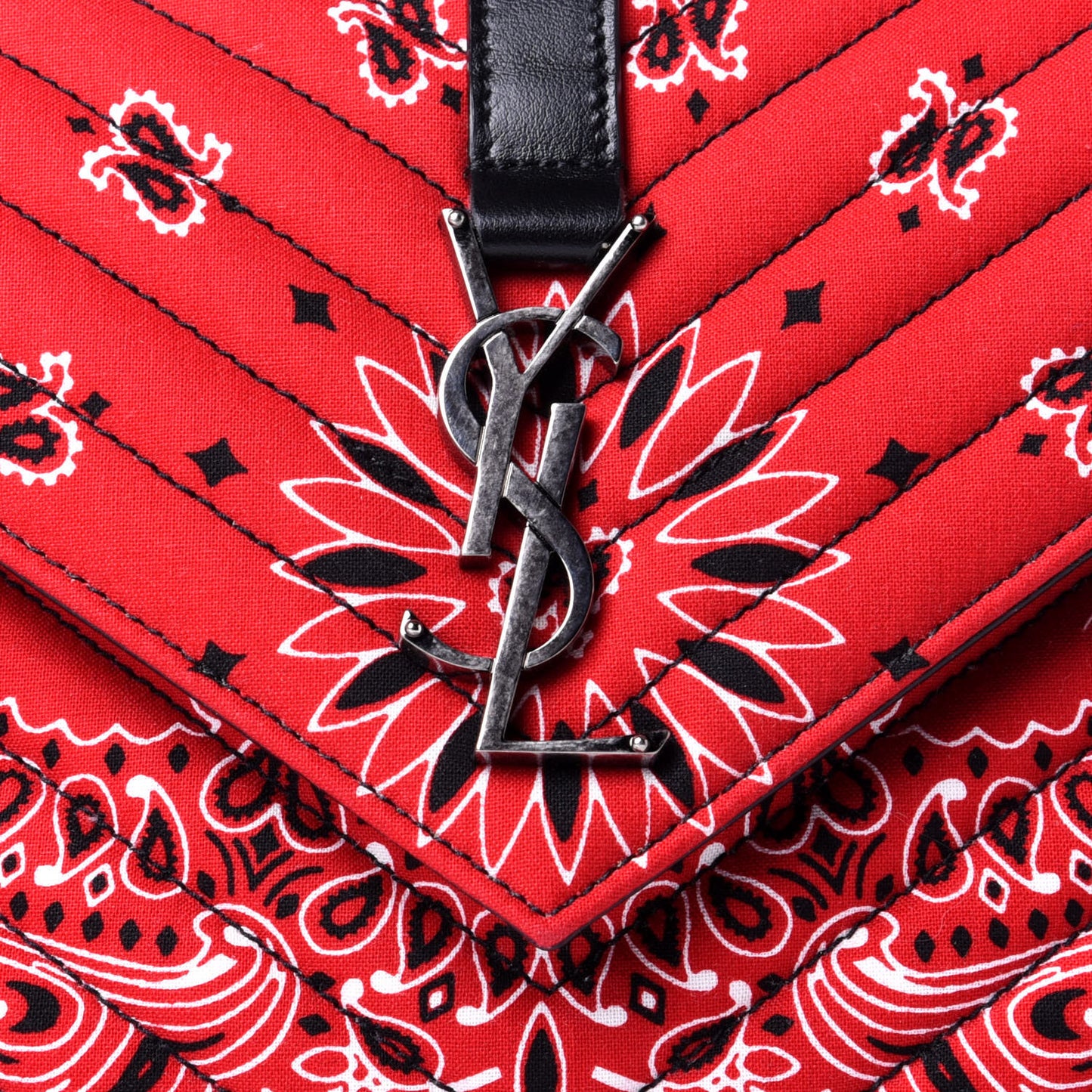 Canvas Bandana Matelasse Chevron Medium College Bag Red