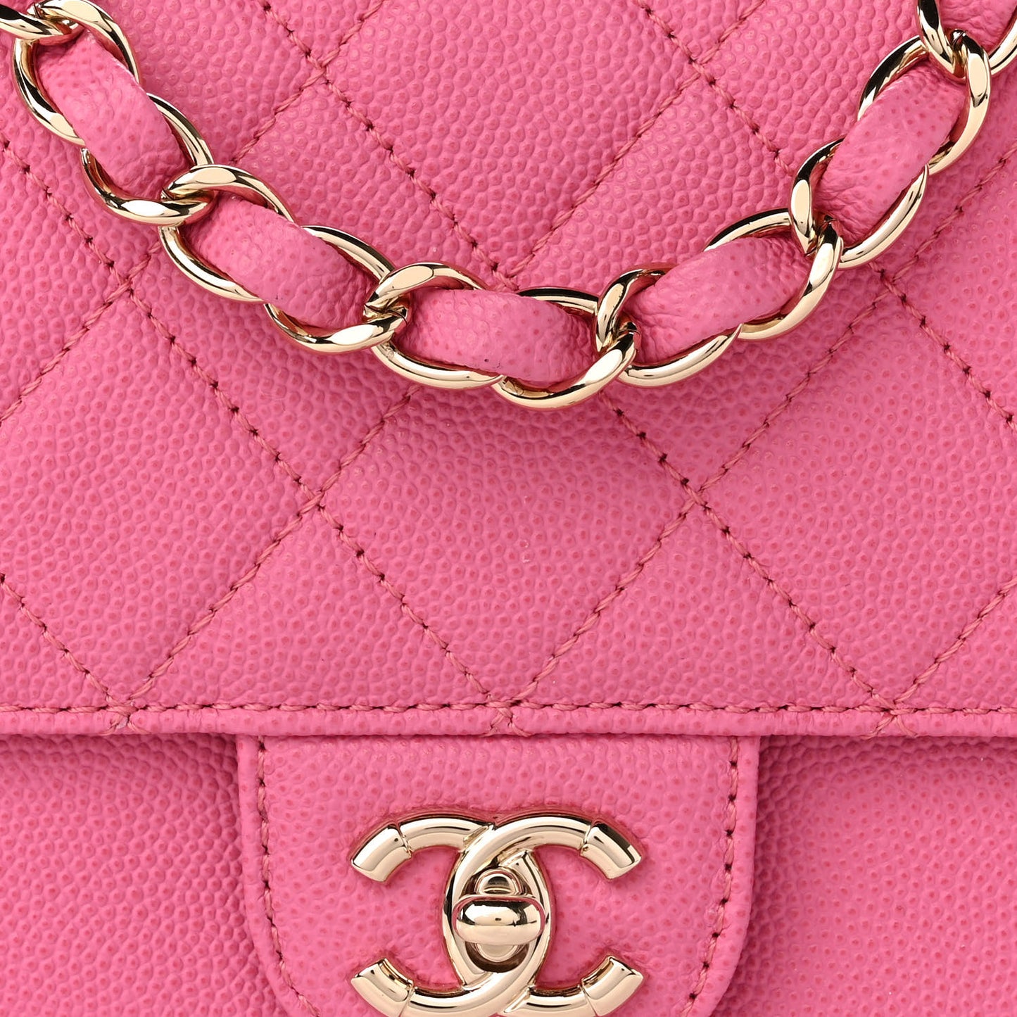 Caviar Quilted CC Day Camera Case Pink
