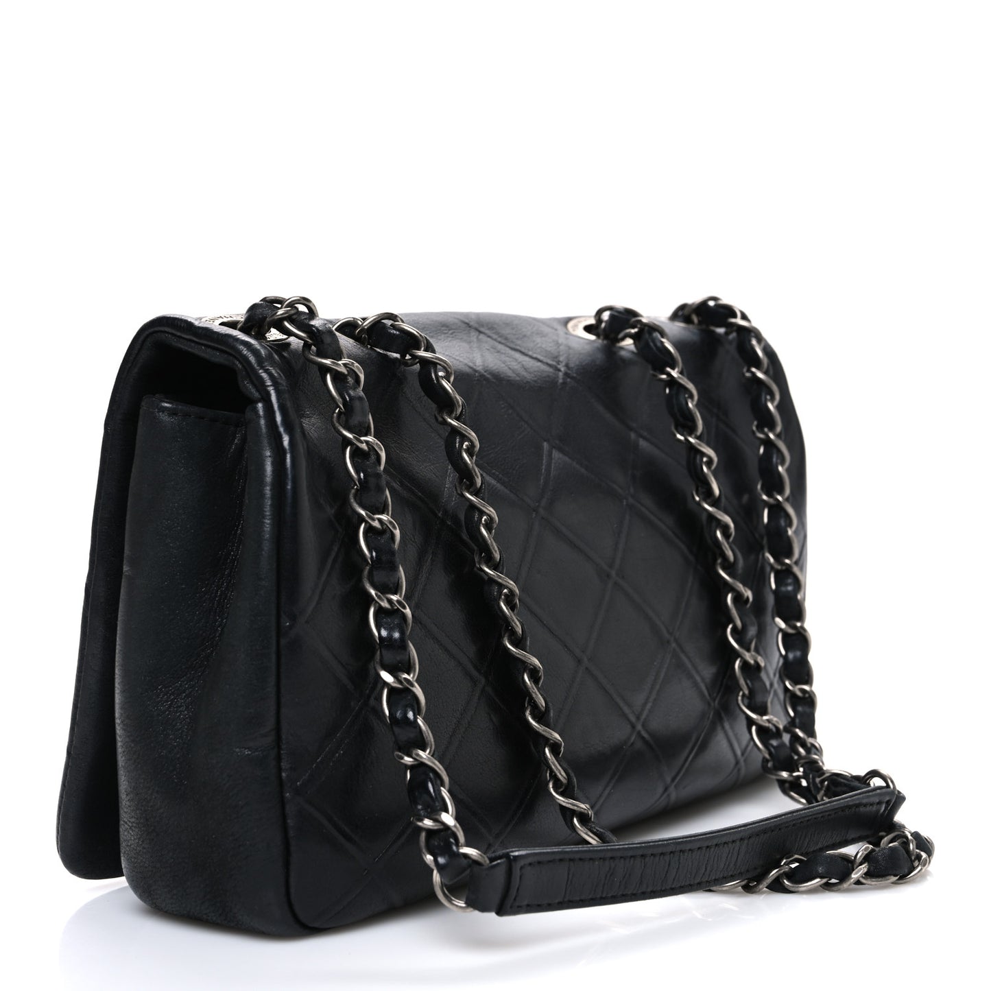 Calfskin Diamond Embossed Medium New Chic Flap Black