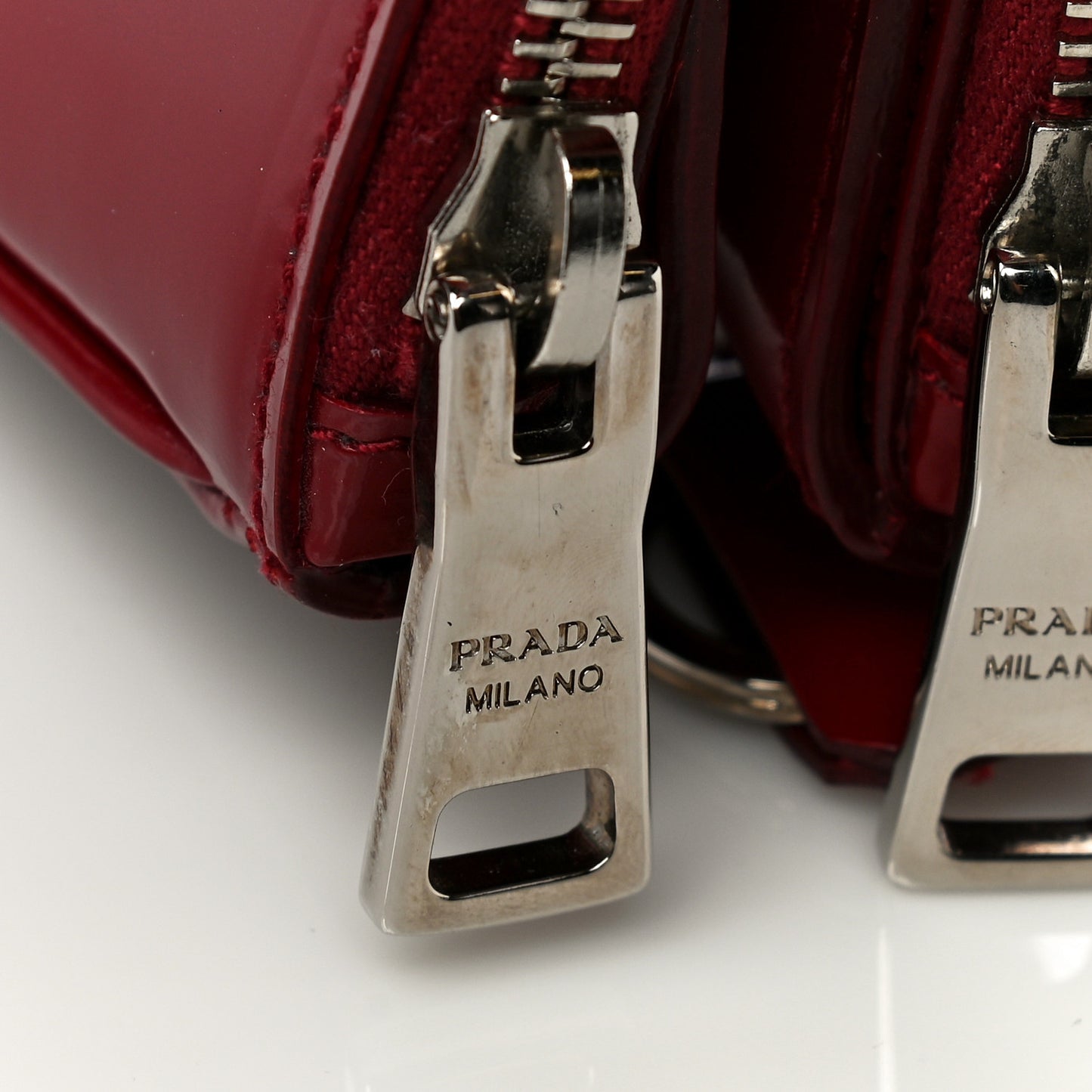 Spazzolato Large Double Zip Tote Rubino