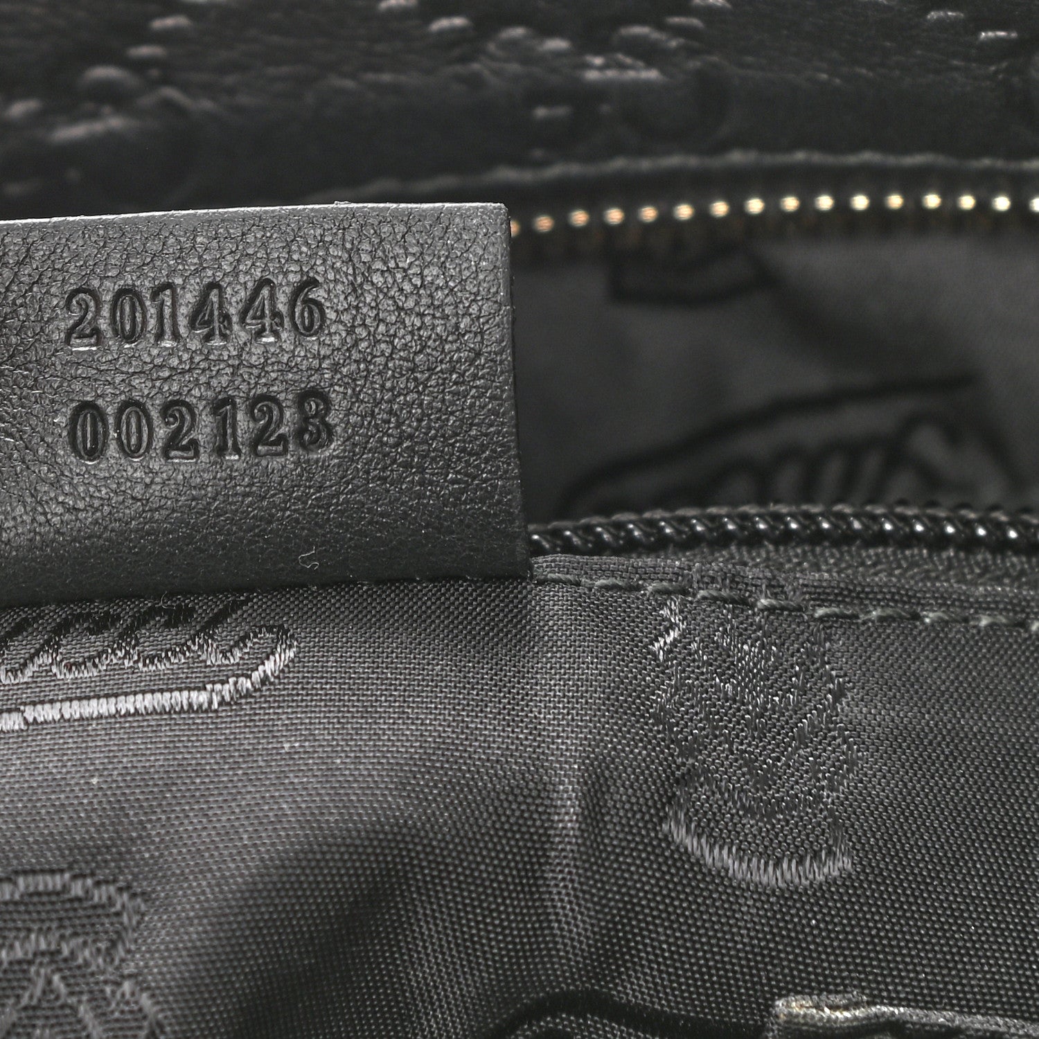 Gucci Guccissima Medium Flat Messenger Bag Black 7 of 10