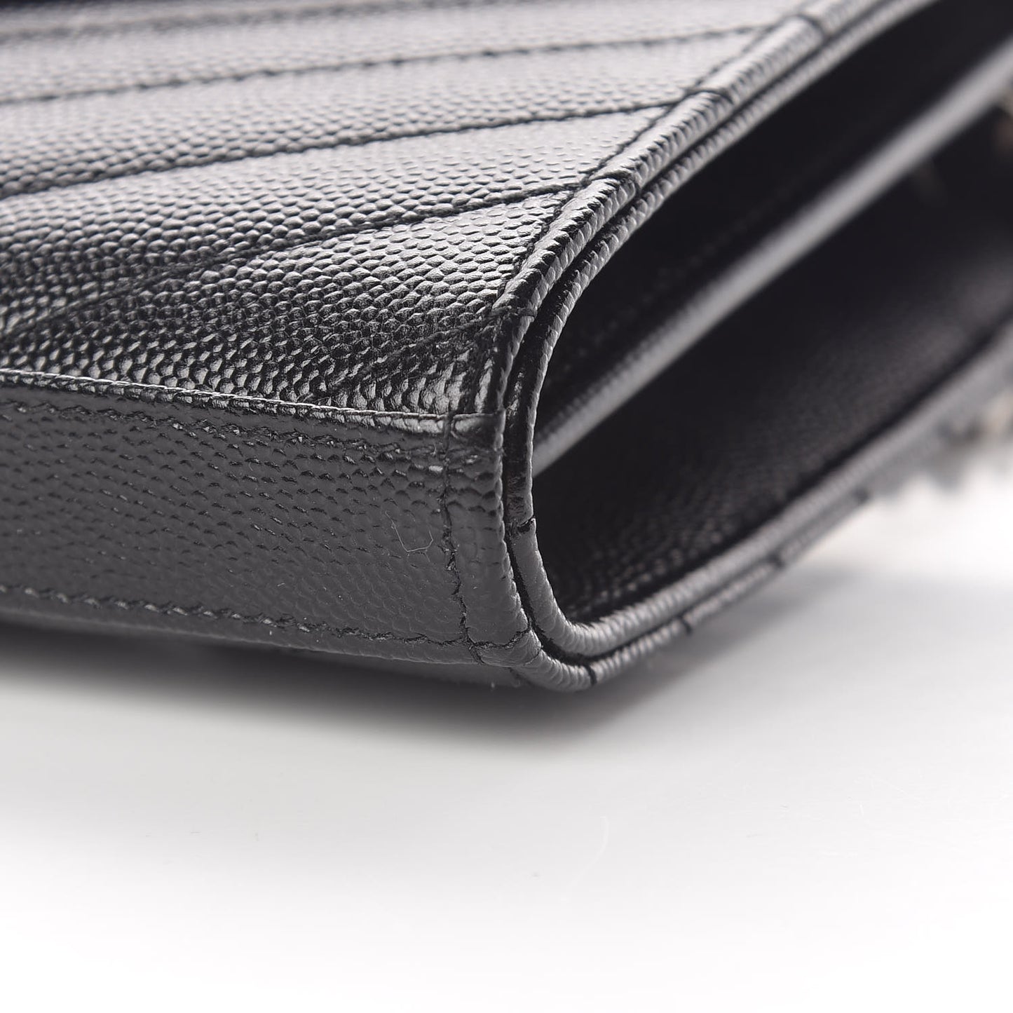 Grain De Poudre Matelasse Chevron Monogram Chain Wallet Black