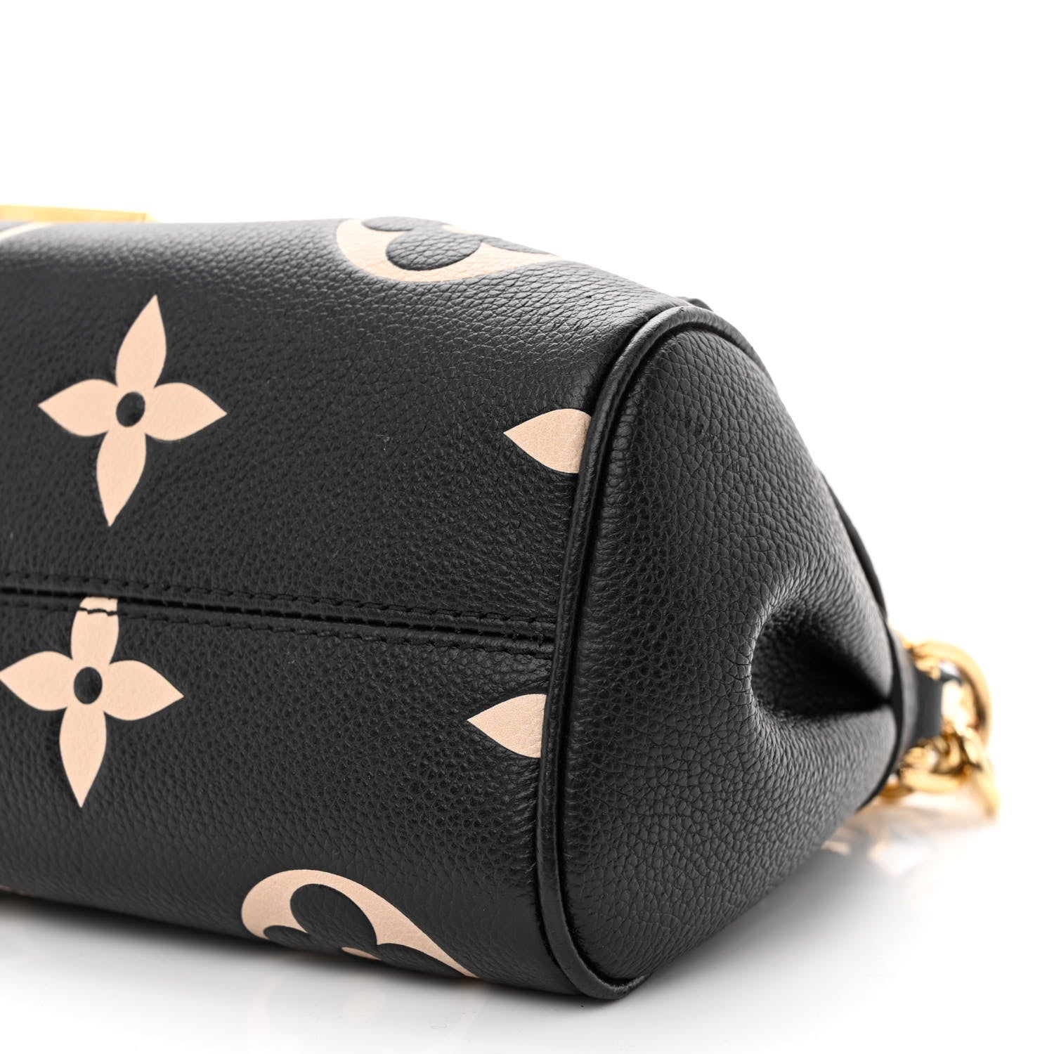 Louis Vuitton Empreinte Monogram Giant Favorite Black Beige 9 of 9