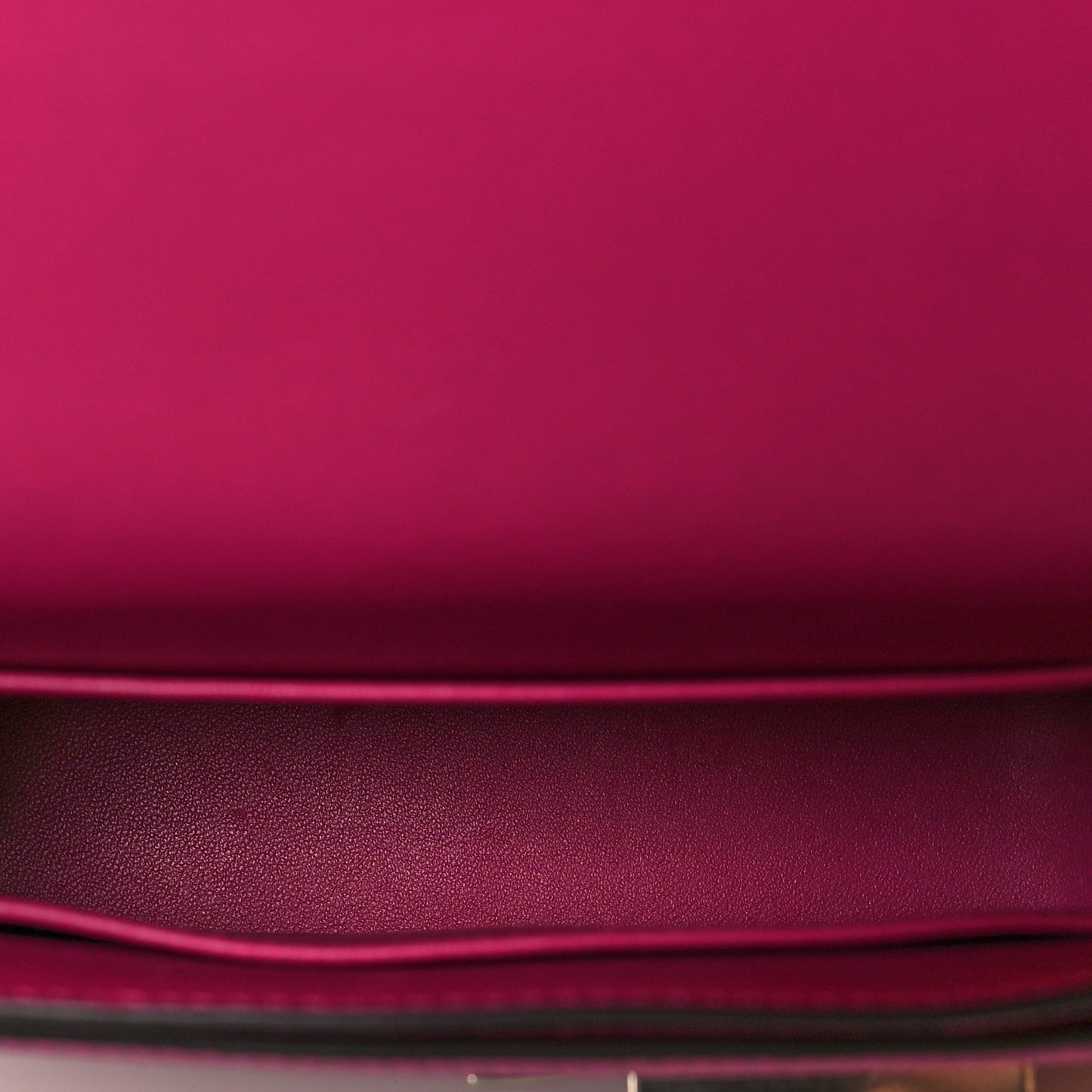 Chevre Mysore Mini Verrou Chaine Bag Rose Pourpre