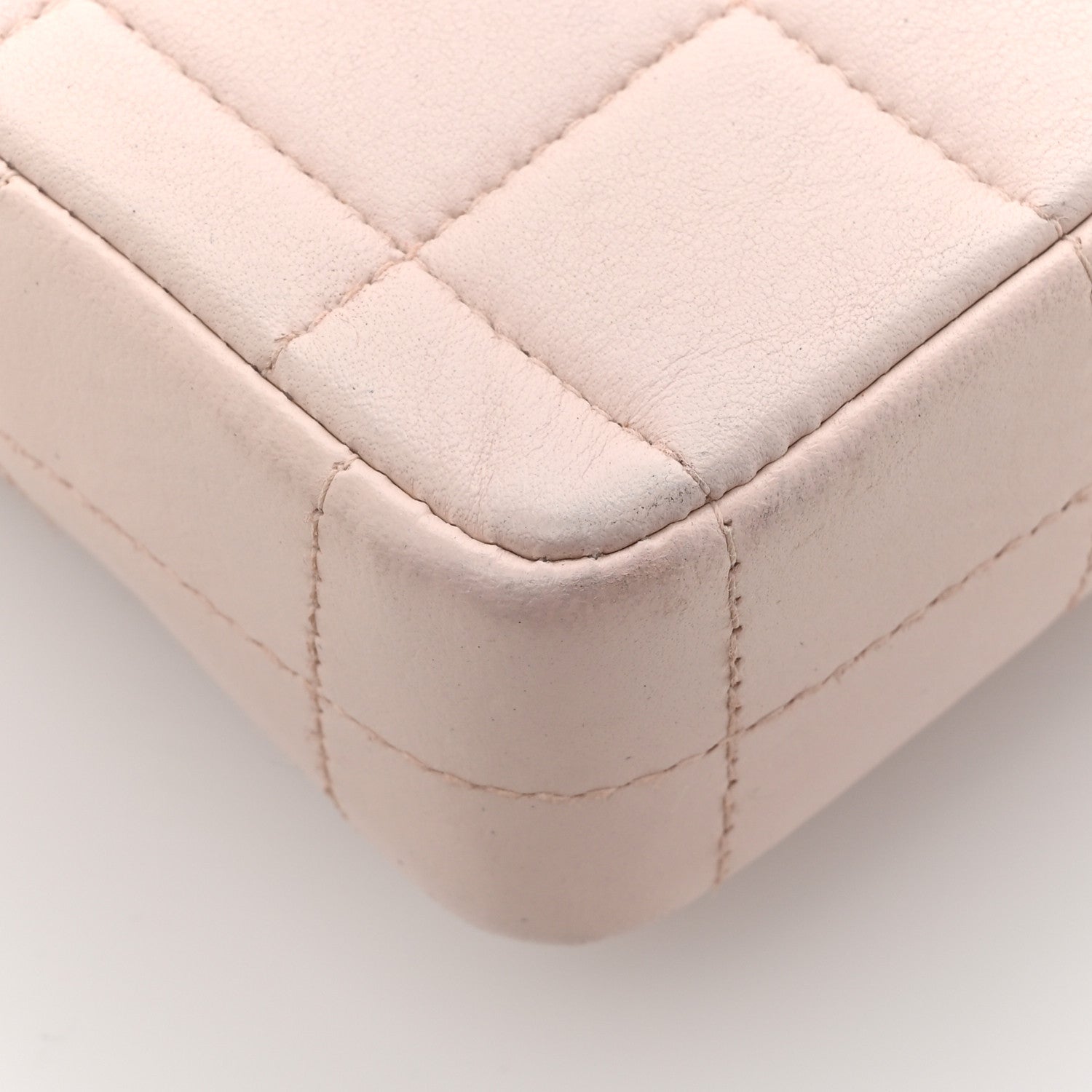 Chanel Lambskin East West Chocolate Bar Flap Pink 18 of 19