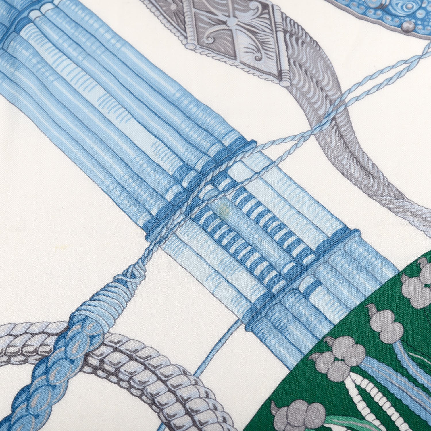 Hermes Cashmere Silk Ceintures et Liens Shawl 140 Bleu Klein Blanc Vert 7 of 7