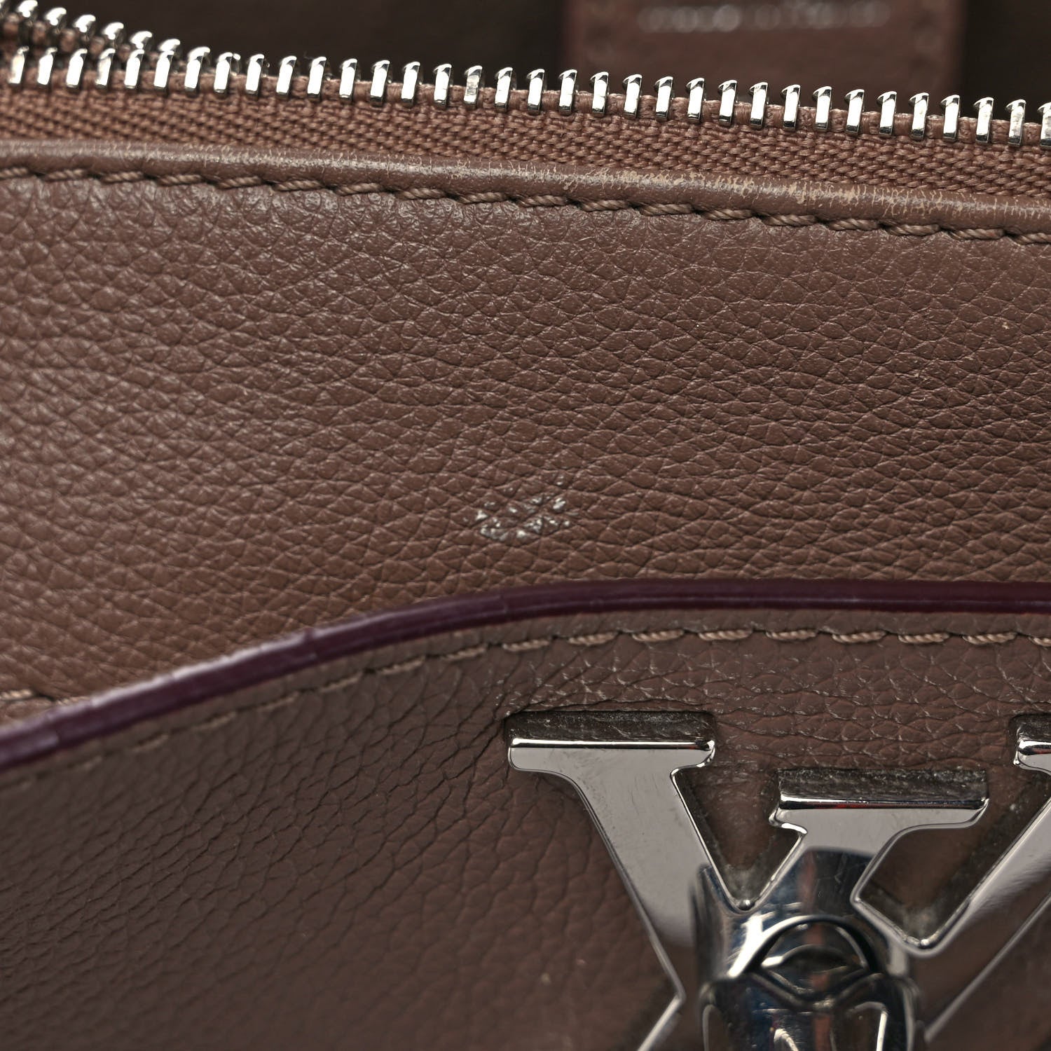 Louis Vuitton Calfskin Lockmeto Taupe Glace 11 of 12