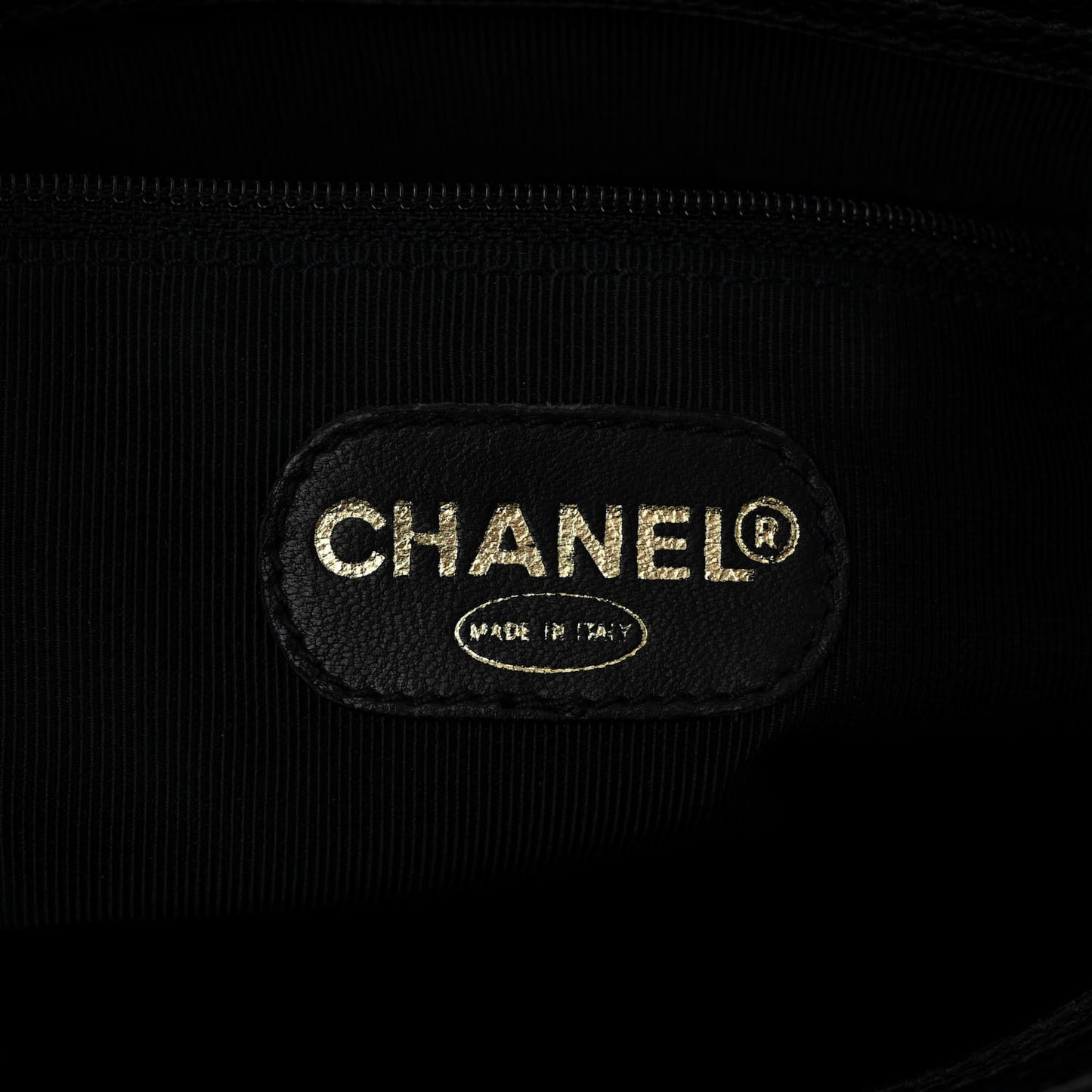 Caviar Shoulder Bag Black