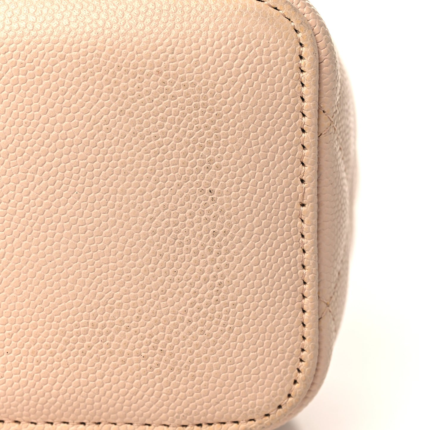 Caviar Quilted Small Vanity Case With Chain Light Beige