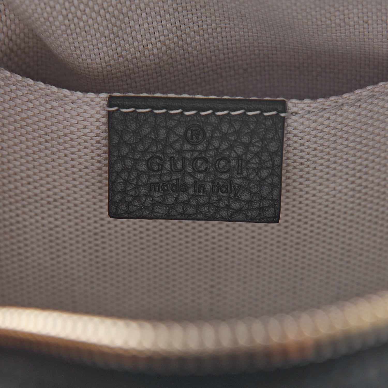 Gucci Pebbled Calfskin Small Soho Disco Bag Black 6 of 10