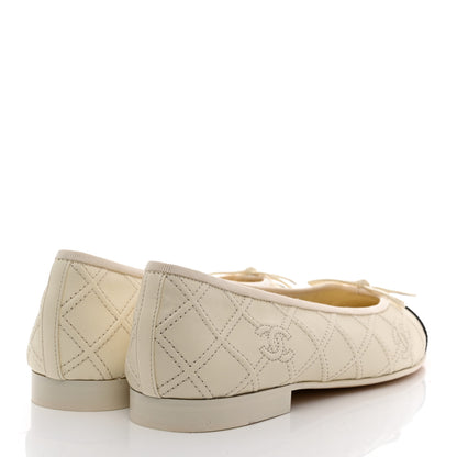 Chanel Lambskin Patent Double Stitched CC Cap Toe Ballerina Flats 39 Ivory Black 4 of 16