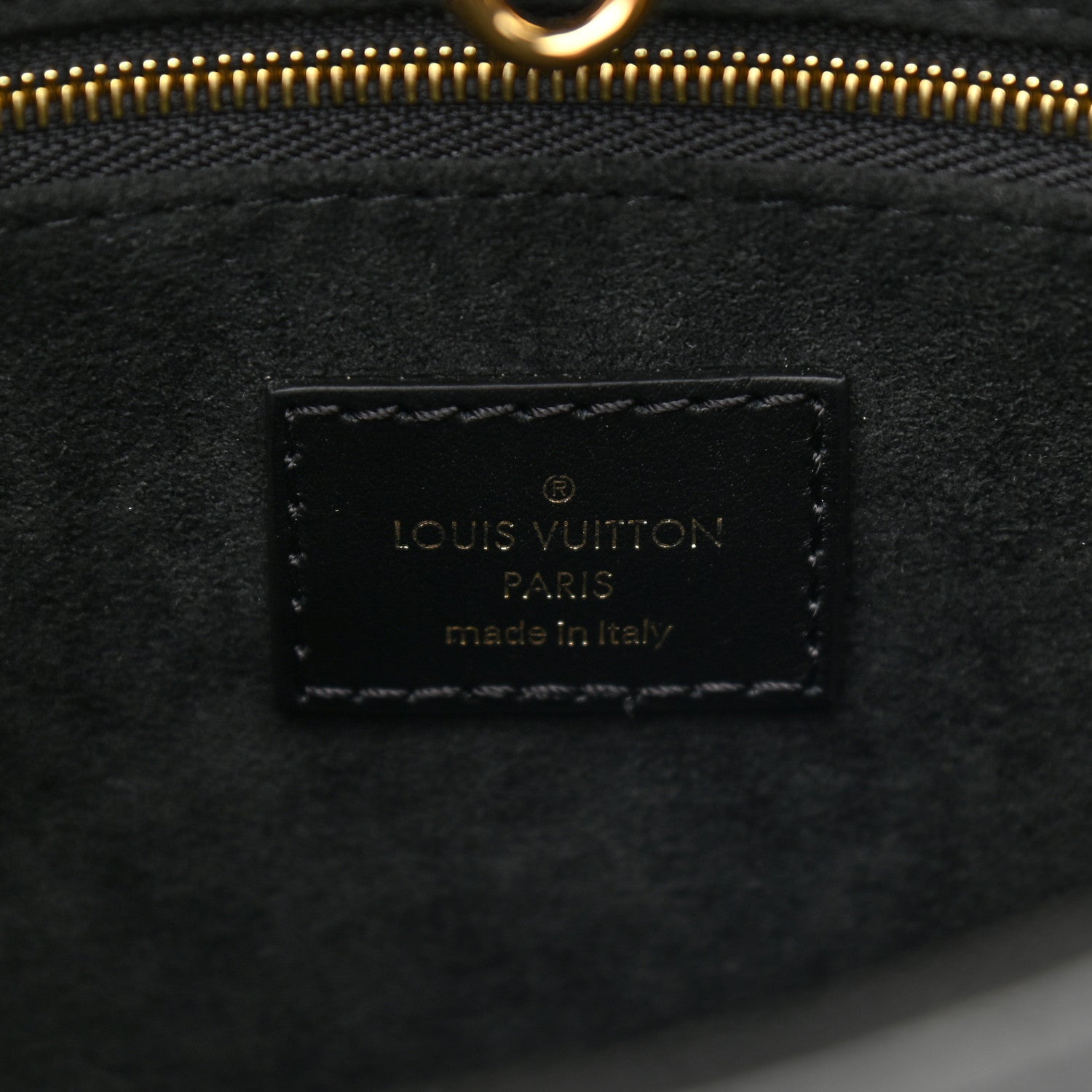 Louis Vuitton Empreinte Monogram Giant Onthego PM Black 8 of 8