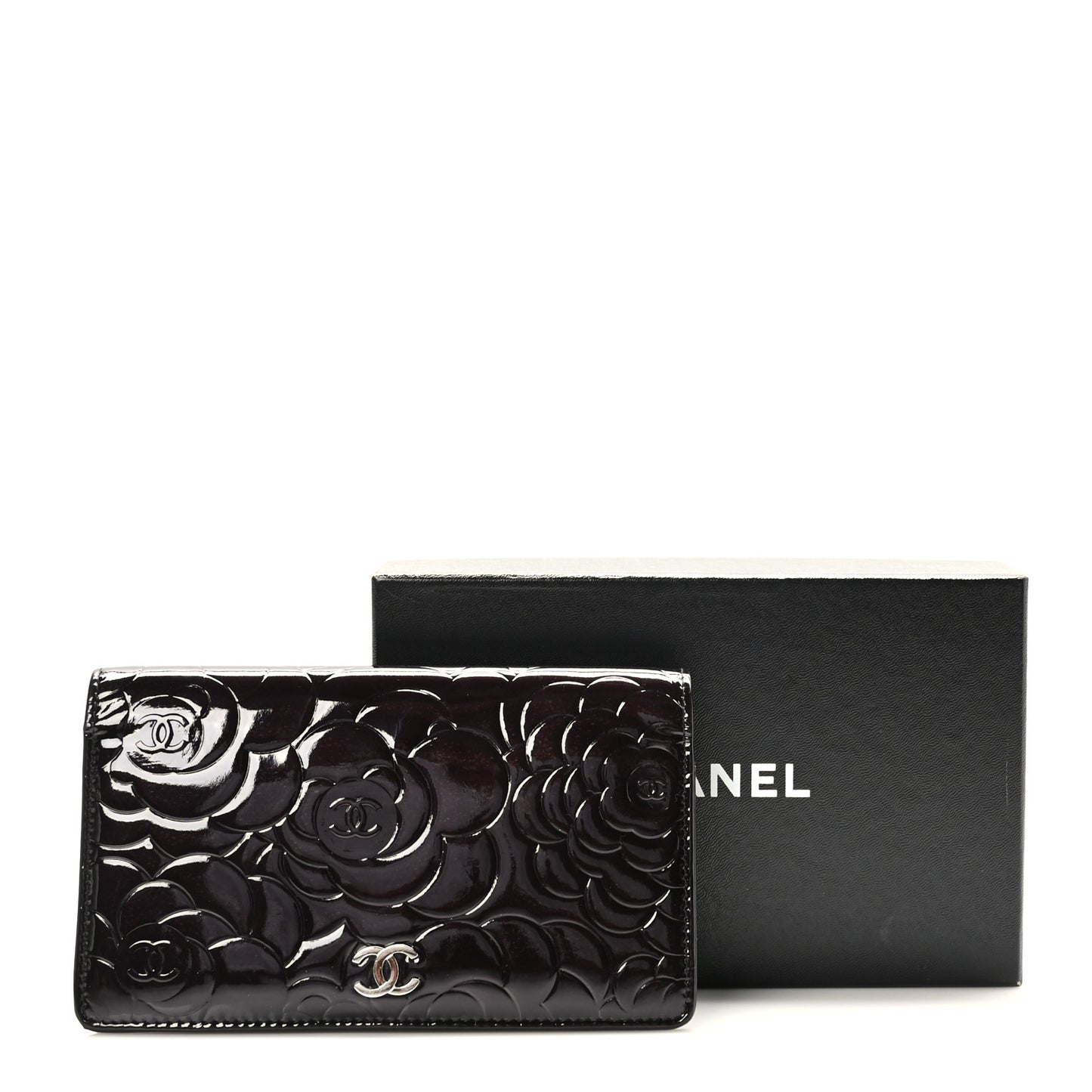 Patent Camellia Embossed Yen Wallet Black