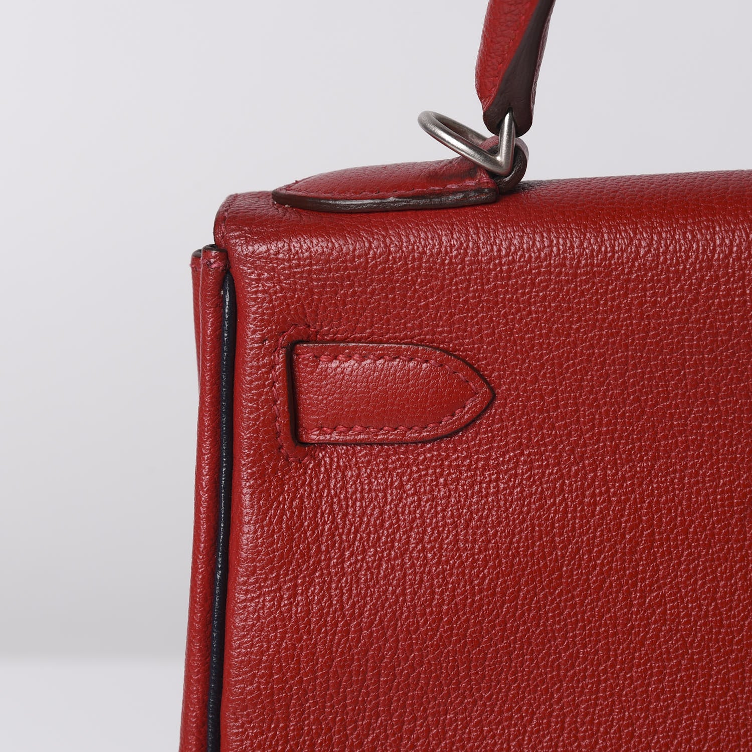 Hermes Chevre Mysore Horseshoe Kelly Retourne 28 Rouge Garance Bleu Obscur 11 of 38