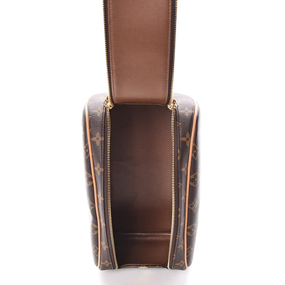 Louis Vuitton Monogram King Size Toiletry Bag 5 of 10