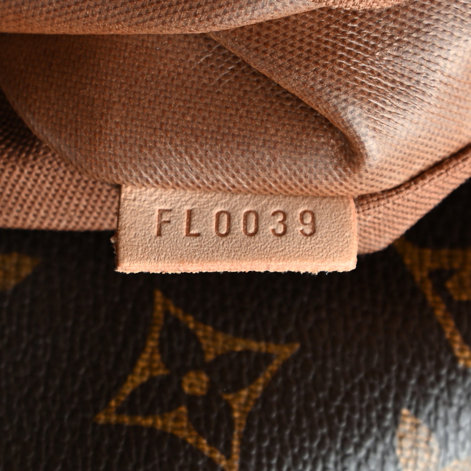 Louis Vuitton Monogram Eole 60 9 of 12