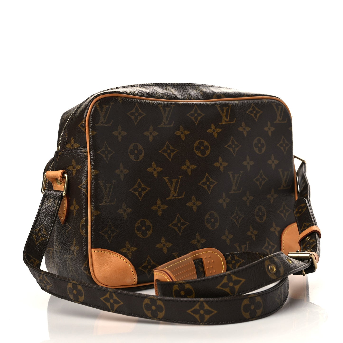 Monogram Nil 28