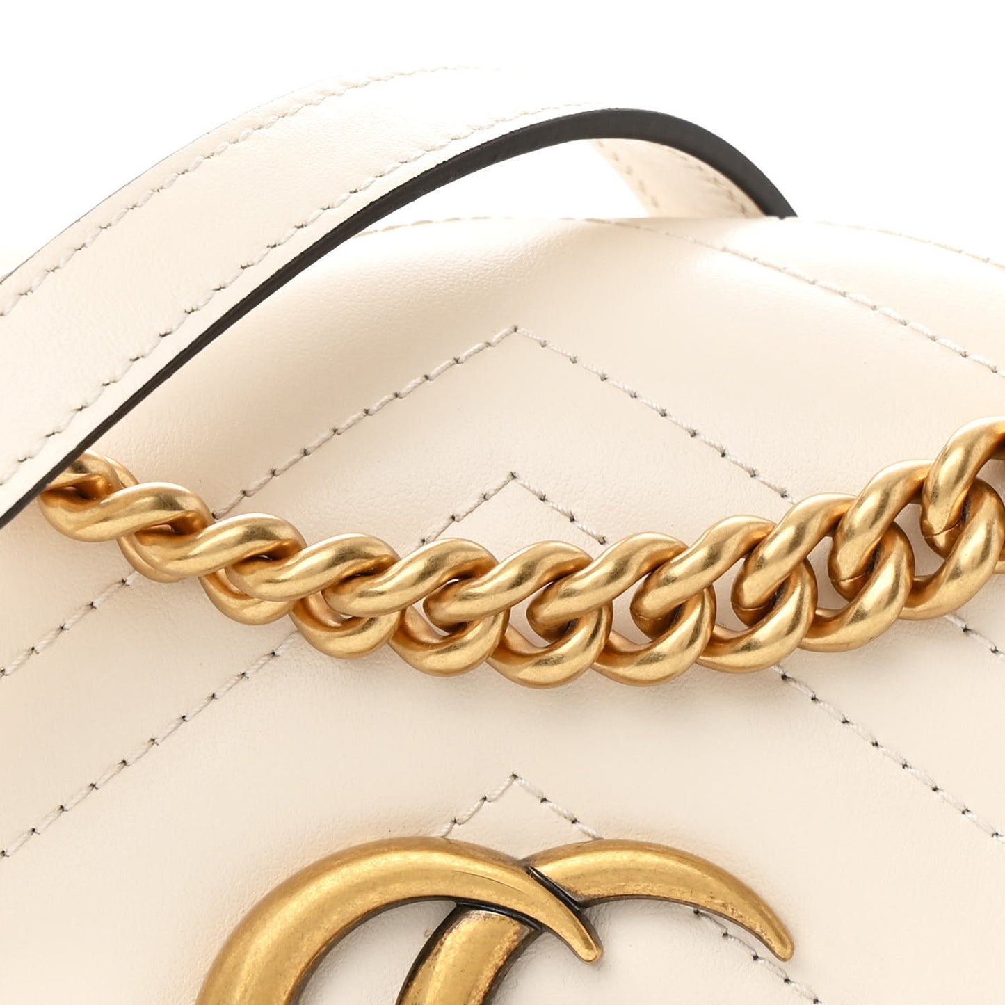 Calfskin Matelasse Mini GG Marmont Shoulder Bag White