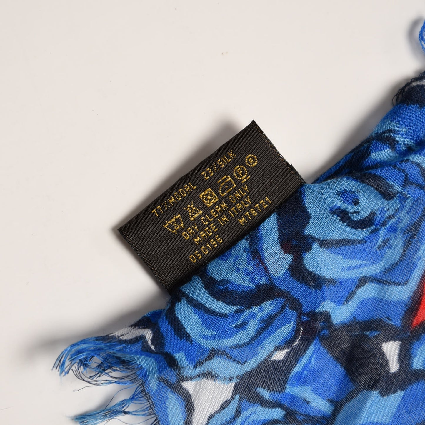 Modal Silk Rock'n'Roses Stole Blue