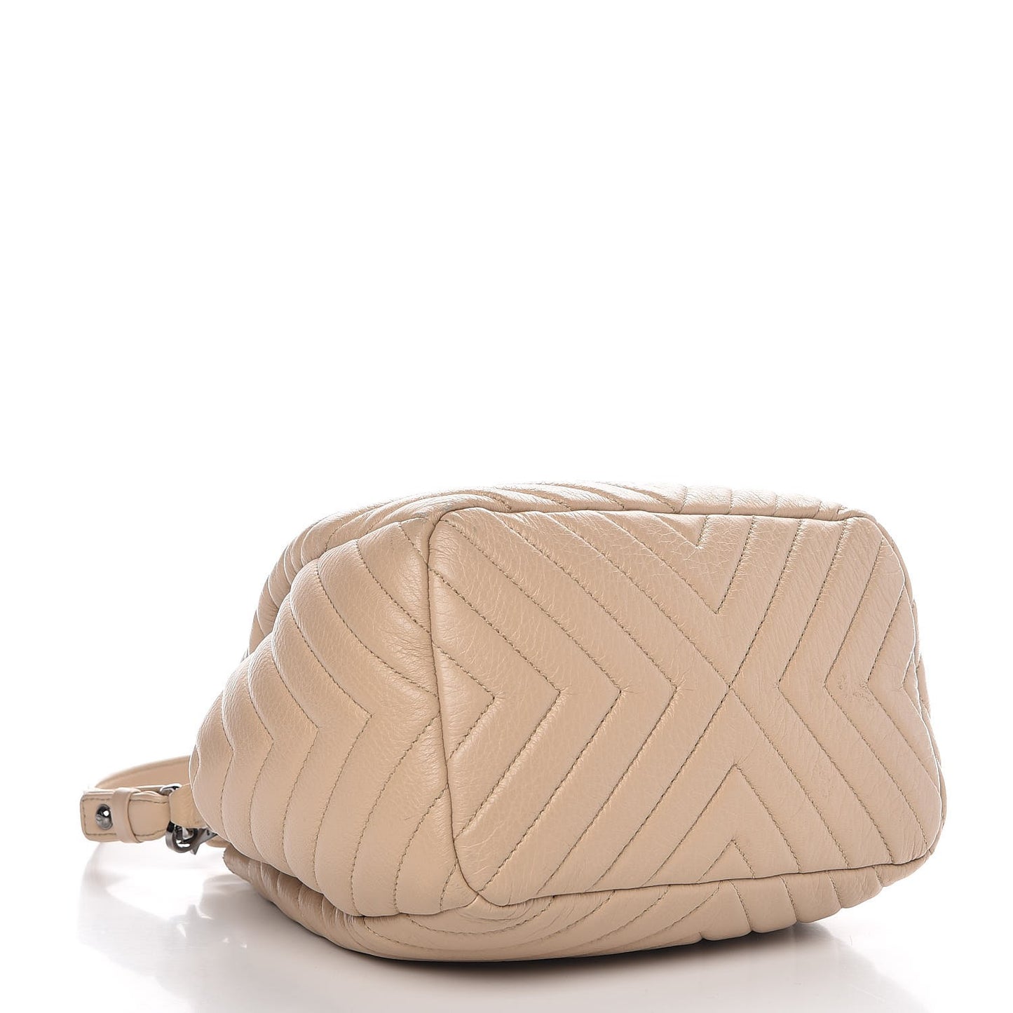 Deerskin Chevron Small CC Chain Bucket Bag Beige