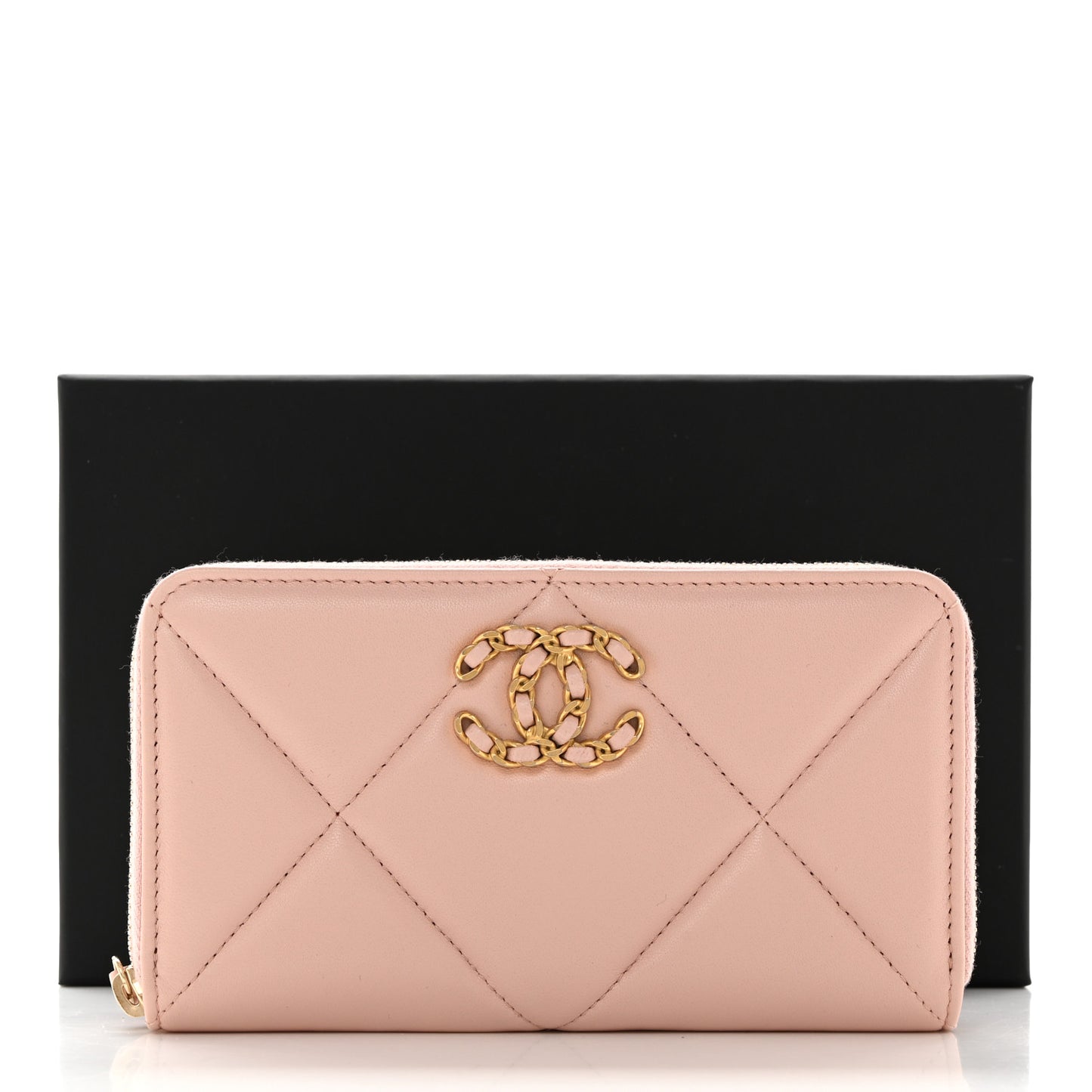 Lambskin Quilted Chanel 19 Zipped Wallet Light Pink