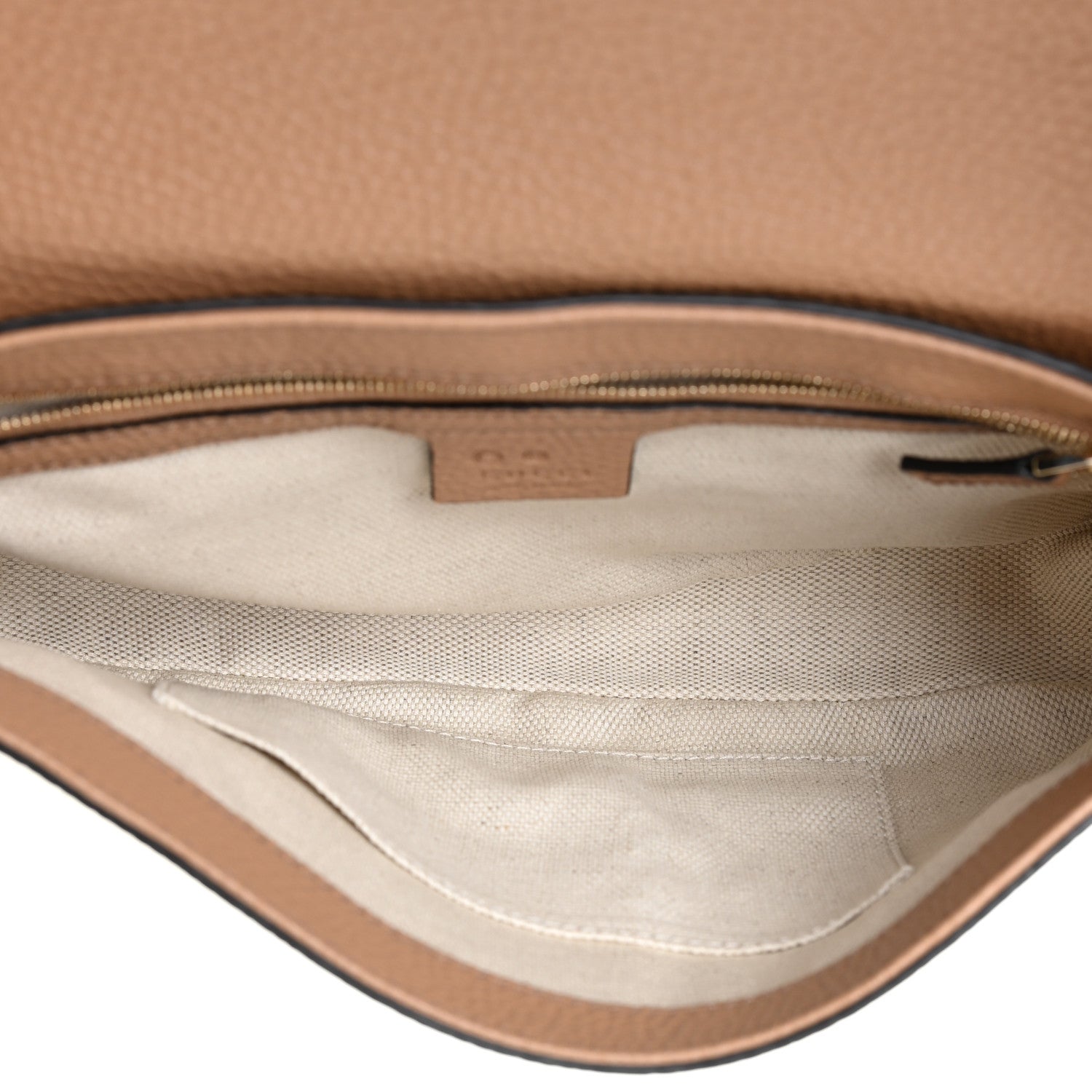 Gucci Pebbled Calfskin Medium Soho Flap Crossbody Camelia 5 of 11