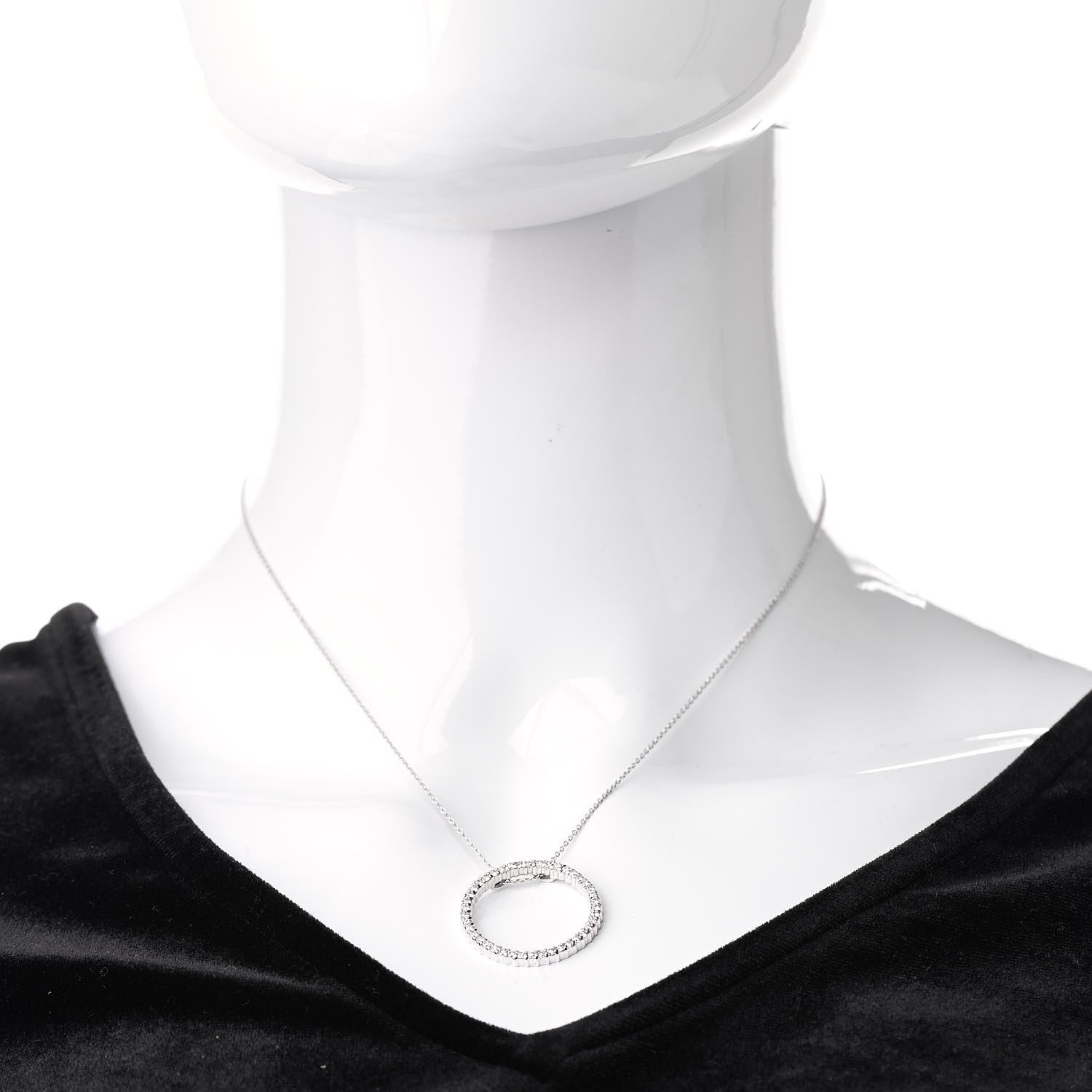 Roberto Coin 18K White Gold Diamond .42ctw Circle Pendant Necklace 2 of 5