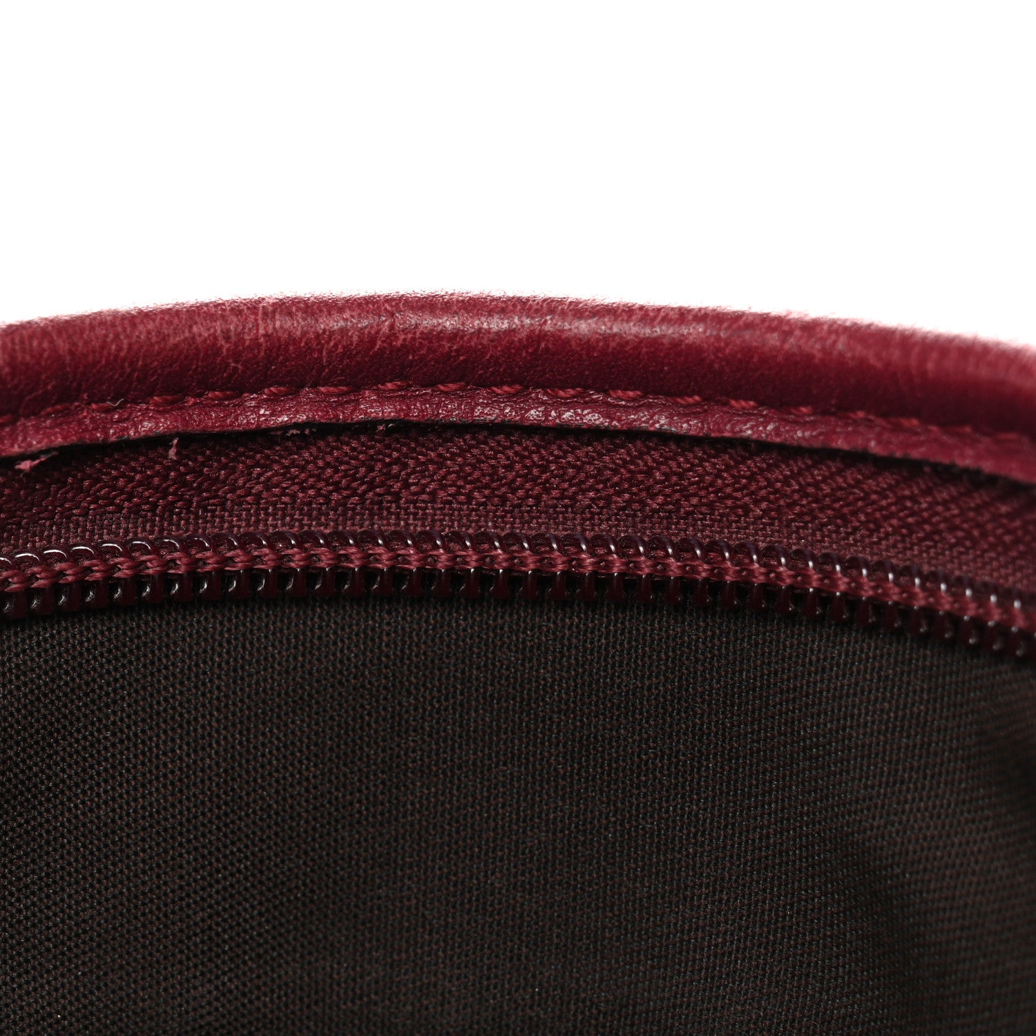 Gucci Calfskin Horsebit Embossed Abbey Messenger Red 14 of 16