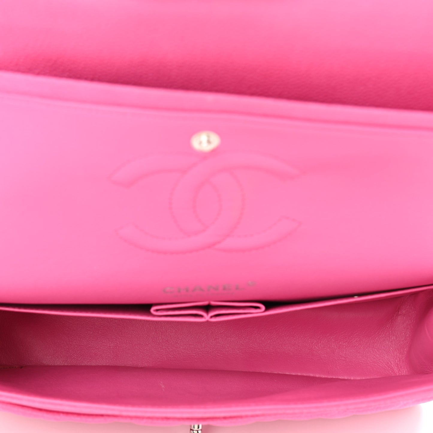 Iridescent Caviar Quilted Medium Double Flap Pink