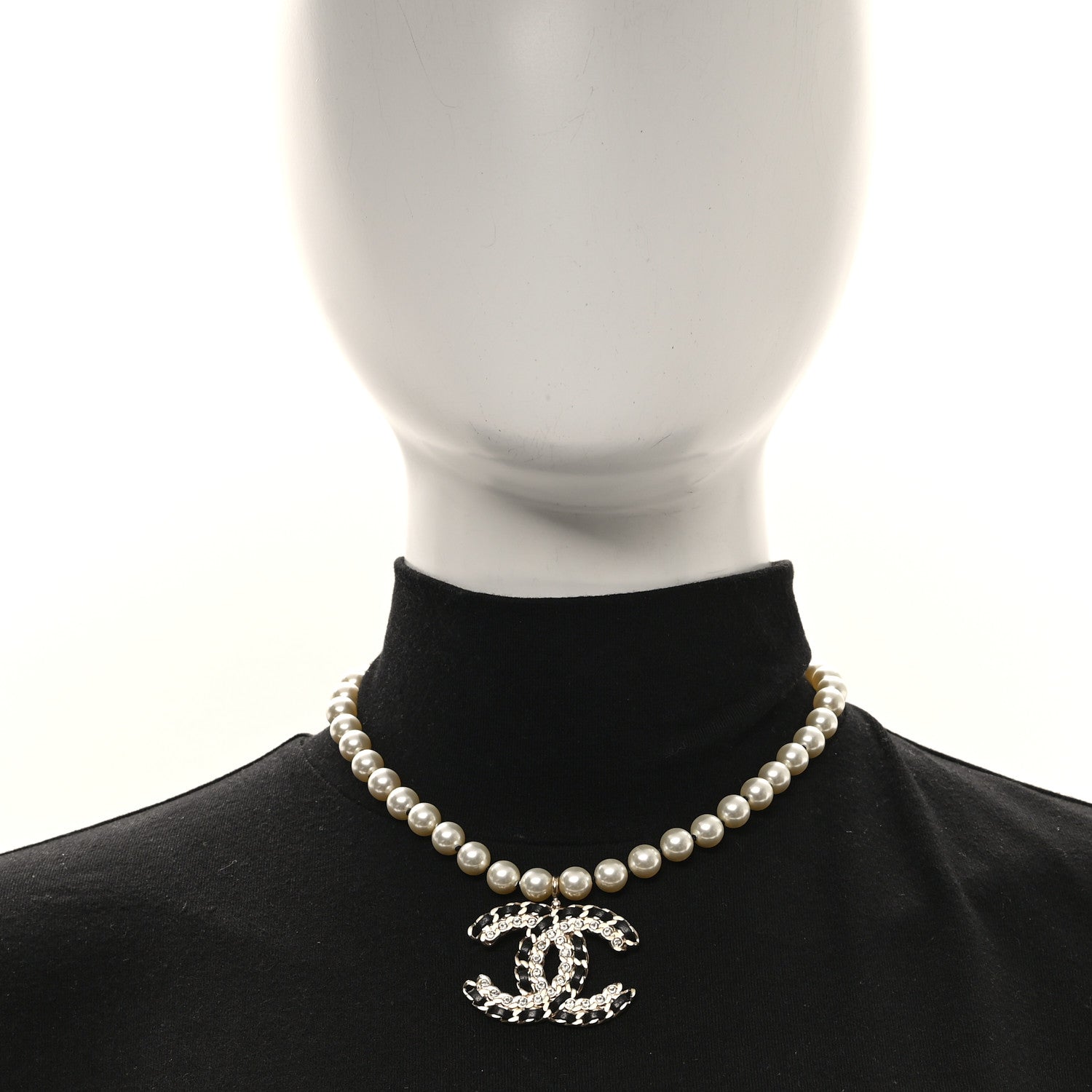 Chanel Lambskin Pearl Crystal Vintage Allure CC Short Necklace Gold 2 of 4
