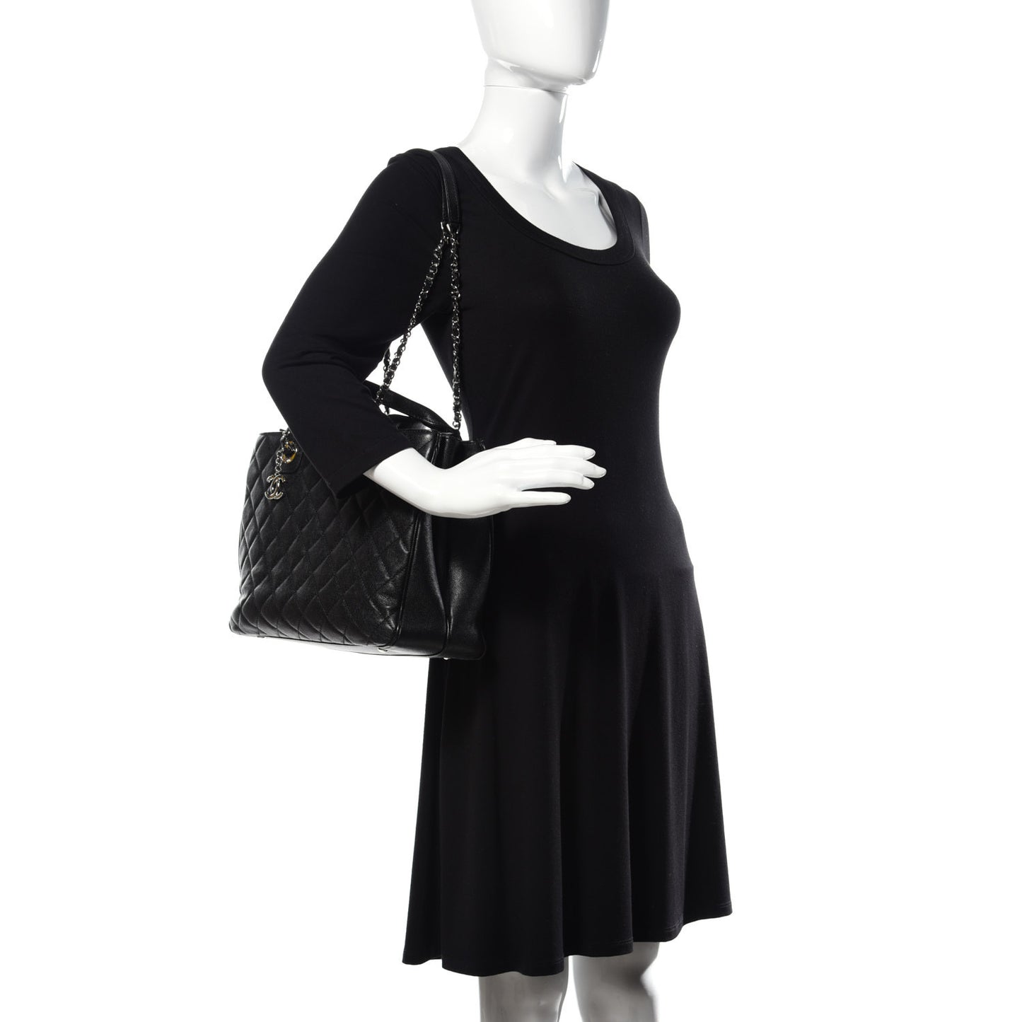 Caviar Quilted Urban Companion Top Handle Shopping Tote Black