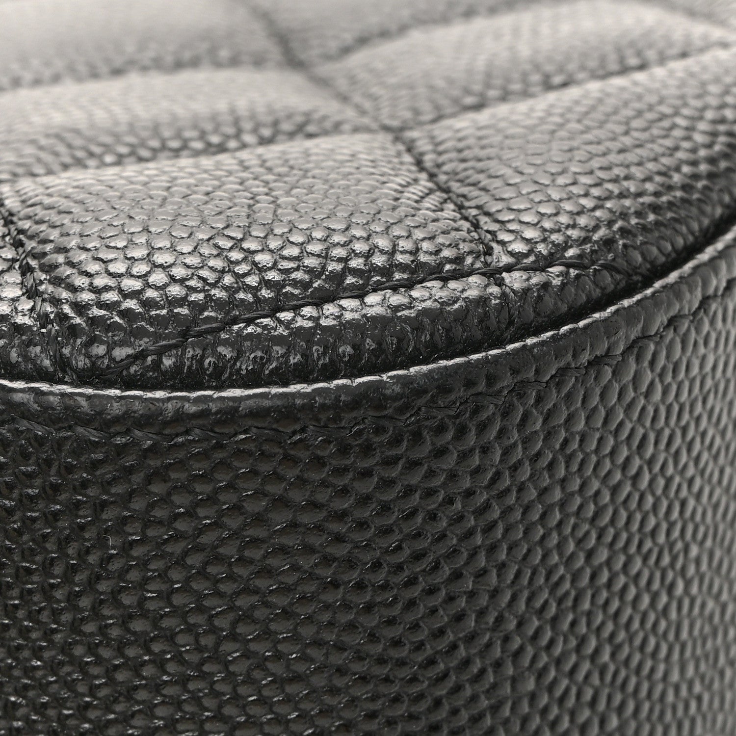 Chanel Caviar Quilted Vanity With Chain Black 13 of 15