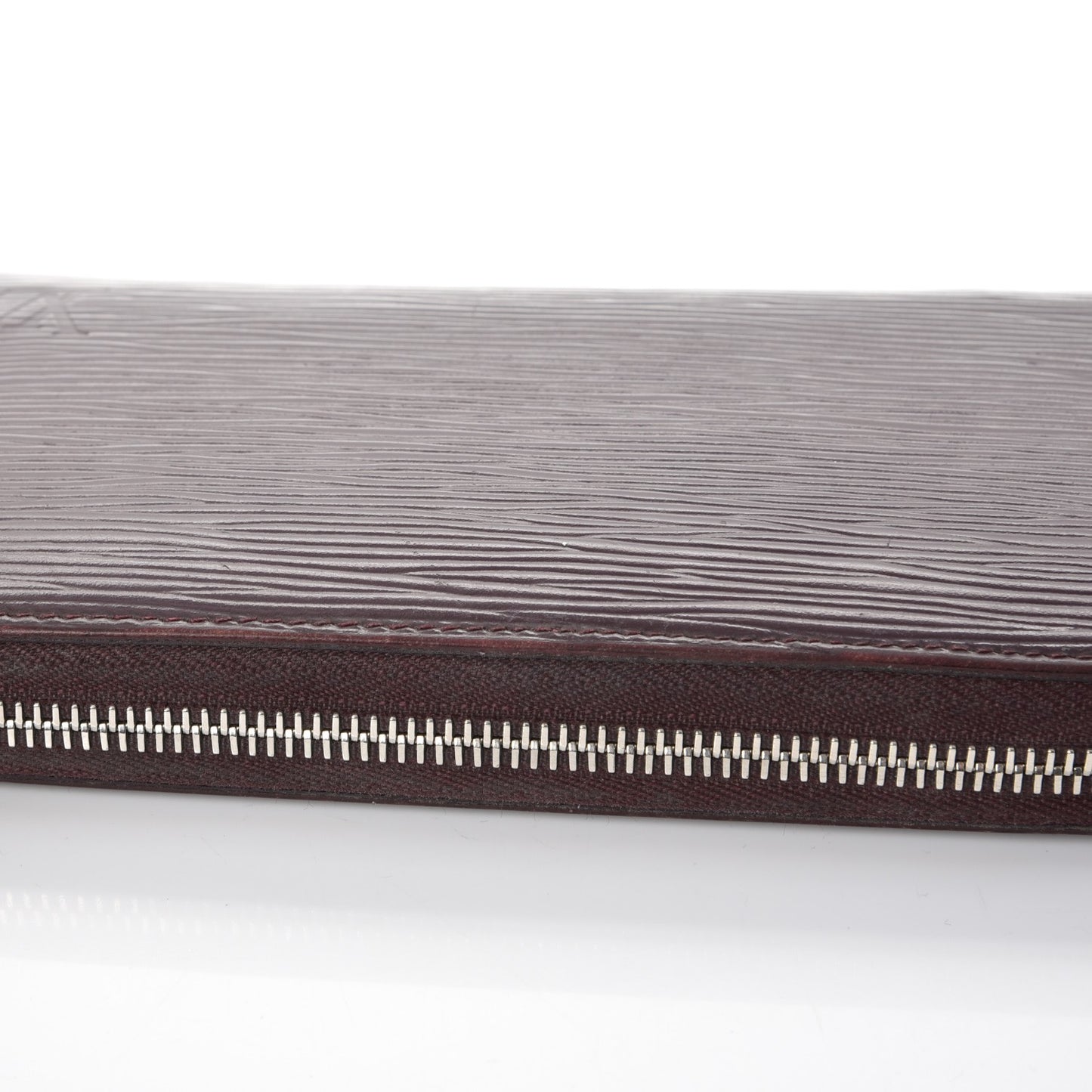 Epi Zippy Wallet Cassis