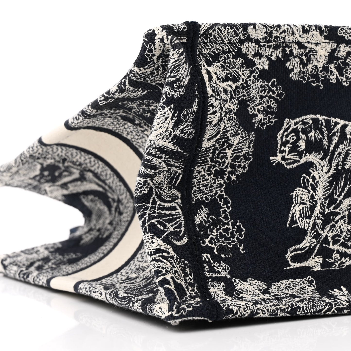Canvas Embroidered Medium Dioriviera Toile De Jouy Reverse Book Tote Blue