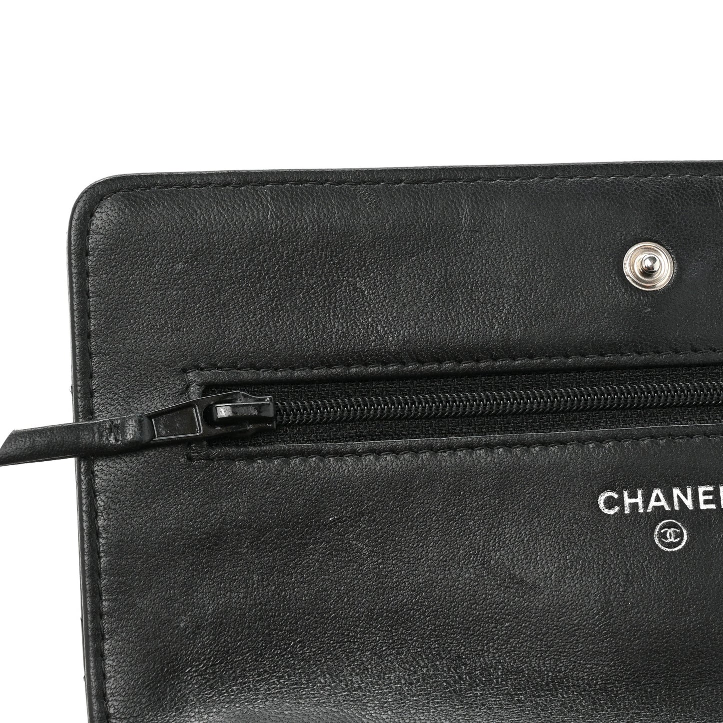Lambskin Quilted Wallet On Chain WOC Black