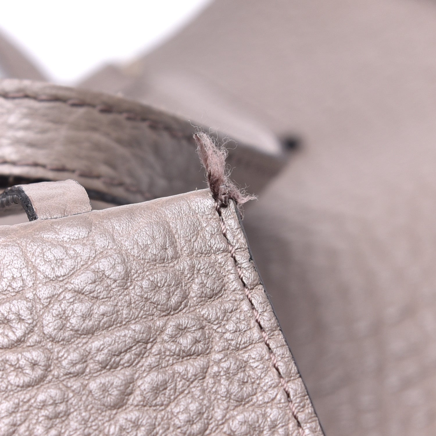 Burberry Heritage Grain Medium Woodbury Tote Pale Taupe 9 of 10