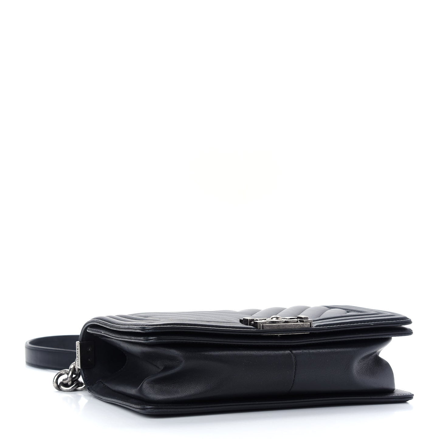 Calfskin Chevron Quilted Medium Boy Flap Black