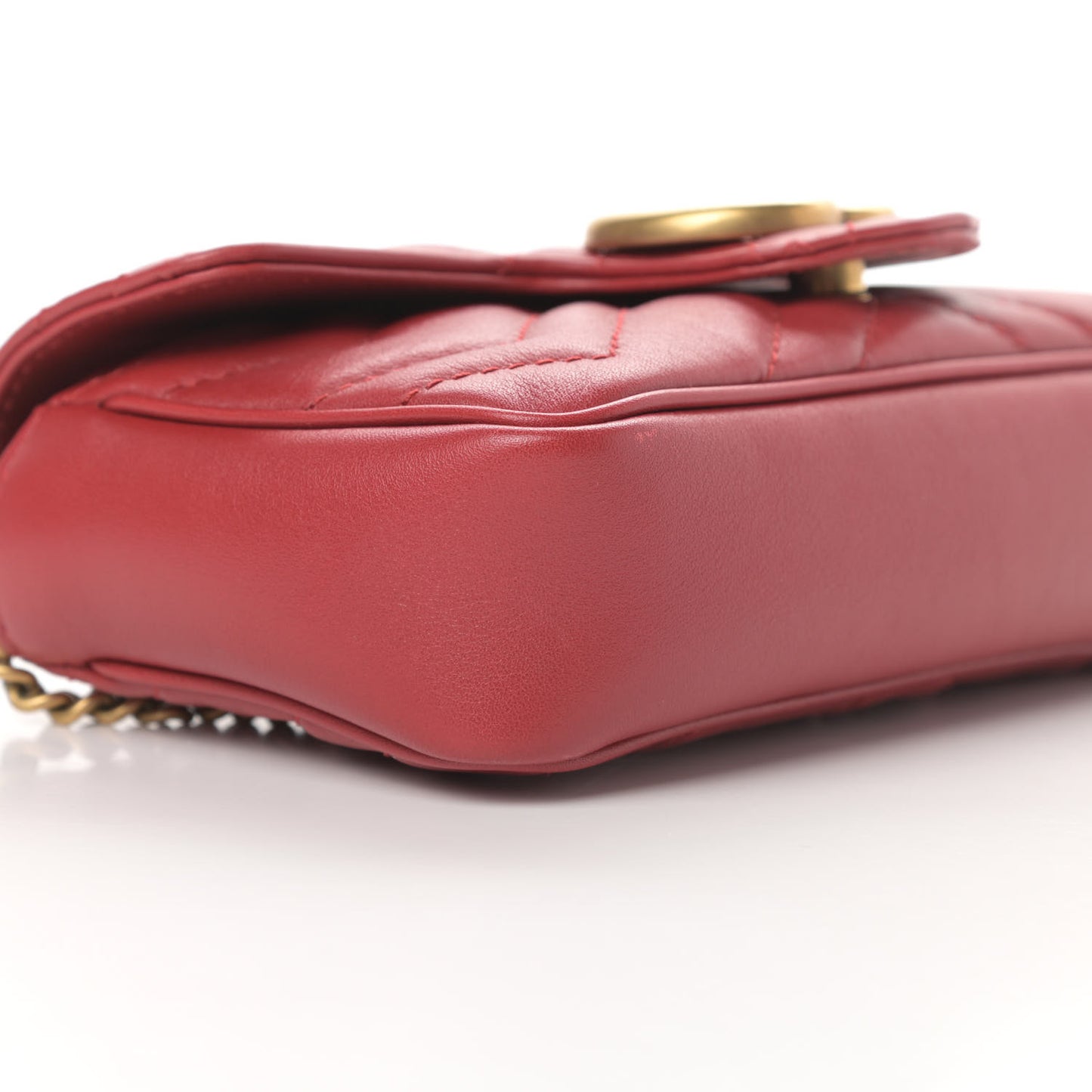 Calfskin Matelasse Super Mini GG Marmont Shoulder Bag Hibiscus Red
