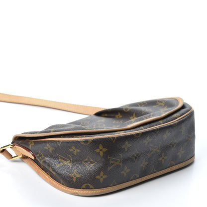 Louis Vuitton Monogram Menilmontant PM 3 of 9