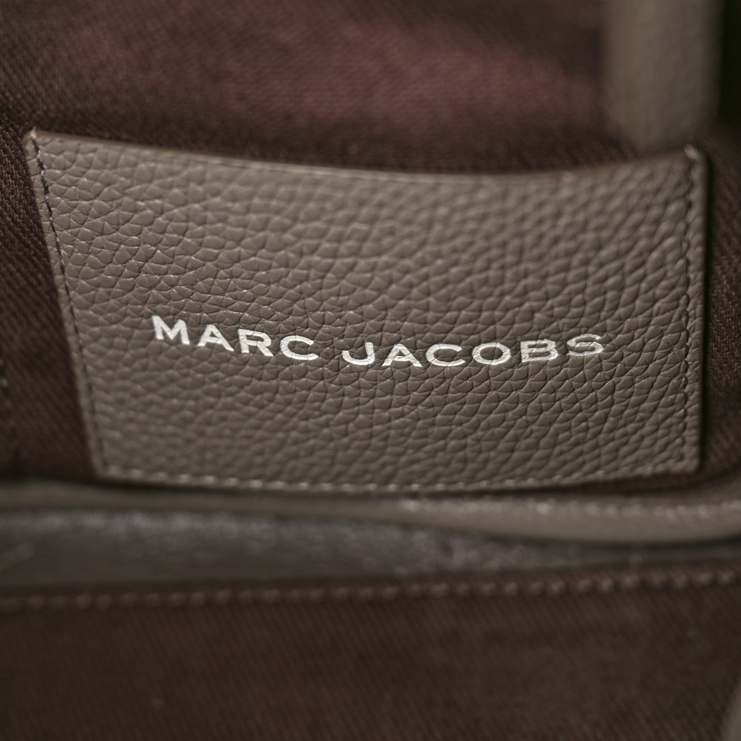 Marc Jacobs Grained Calfskin Medium The Tote Bag Cement 6 of 11